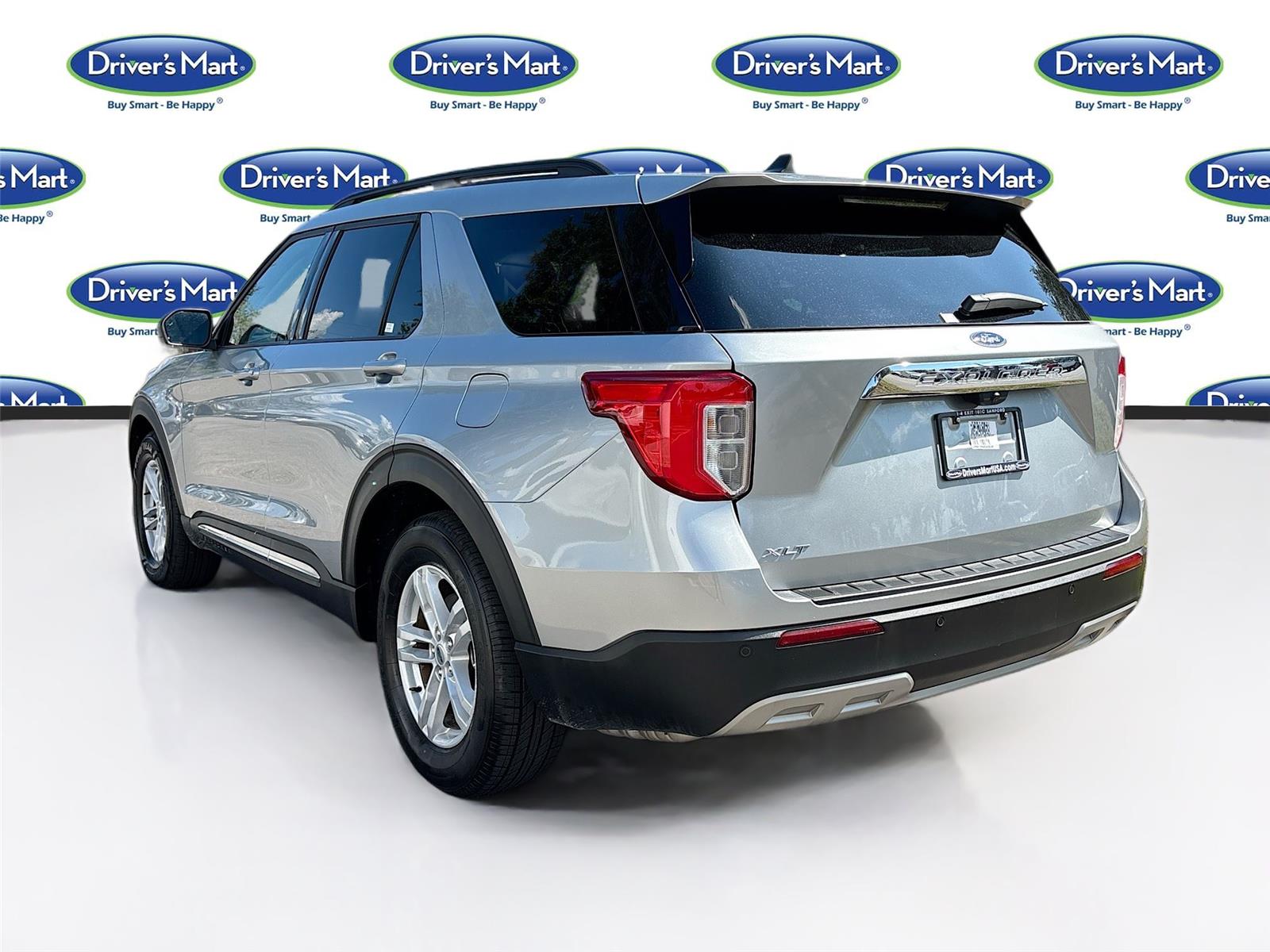 2024 Ford Explorer XLT photo 5