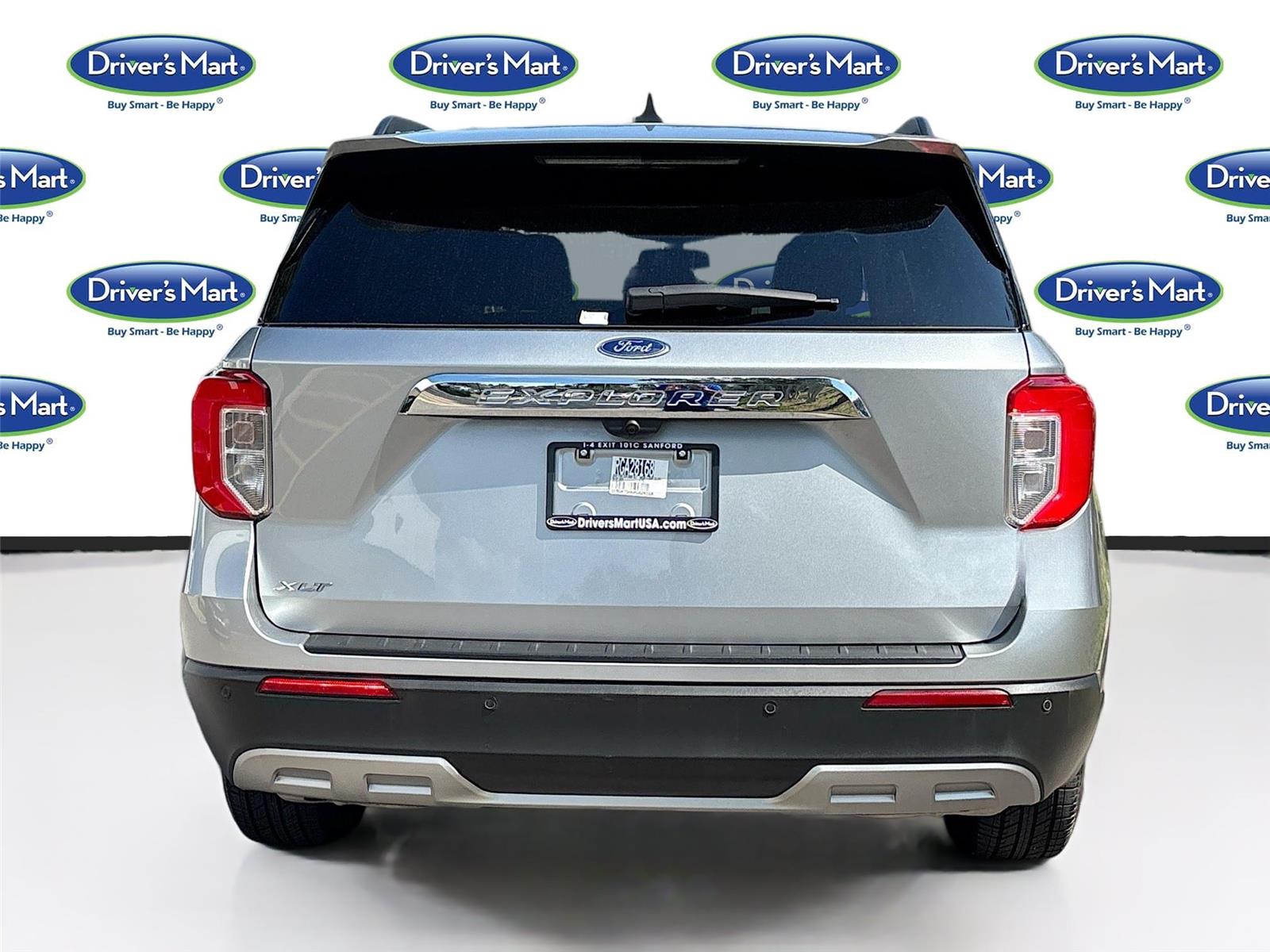 2024 Ford Explorer XLT photo 6
