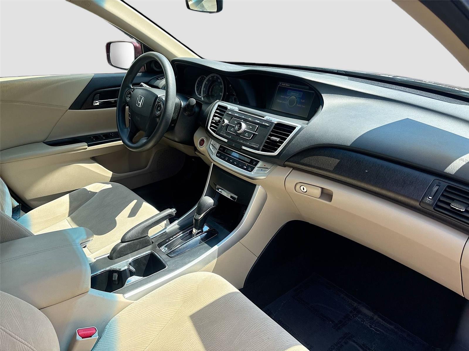 2013 Honda Accord EX photo 23