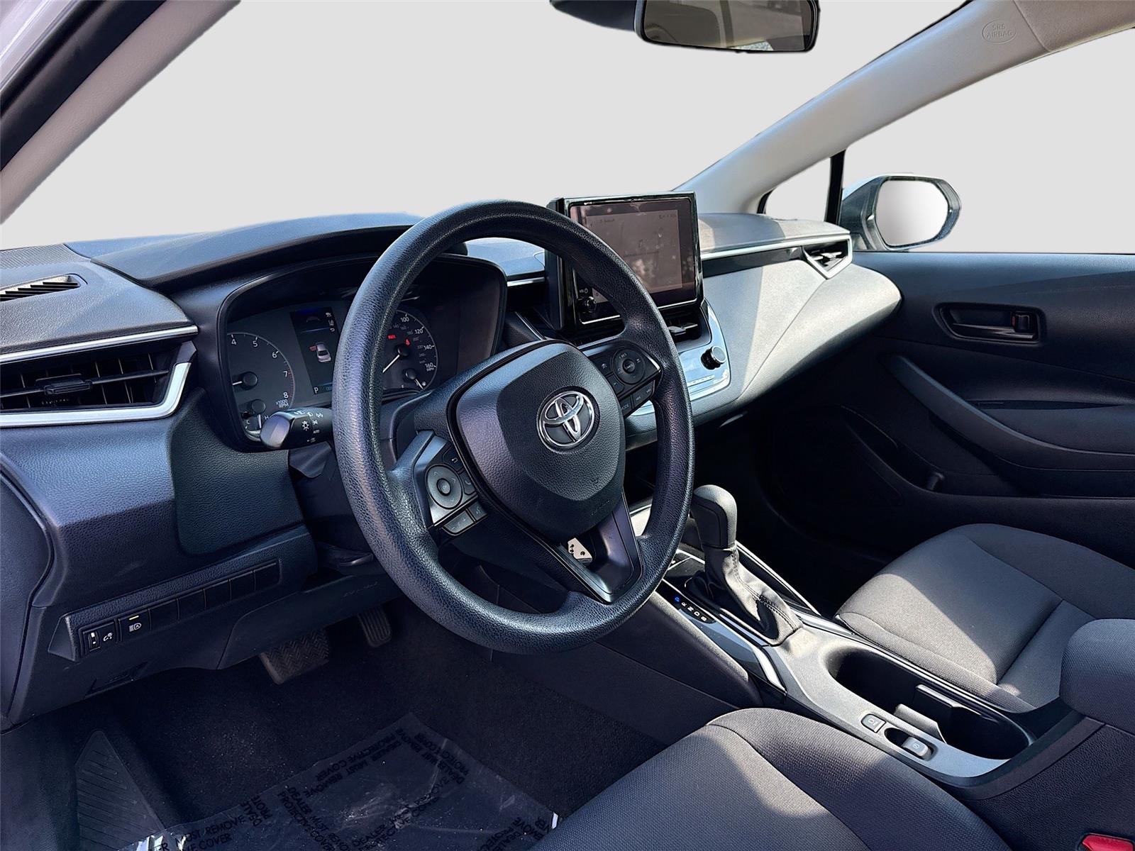 2024 Toyota Corolla LE photo 9