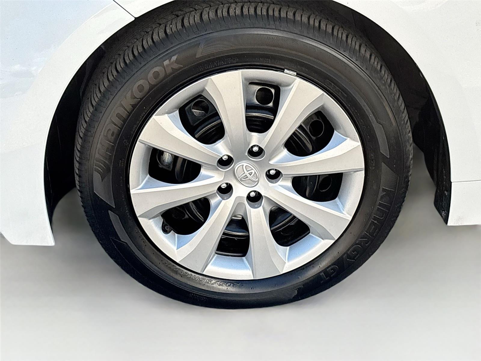 2024 Toyota Corolla LE photo 27