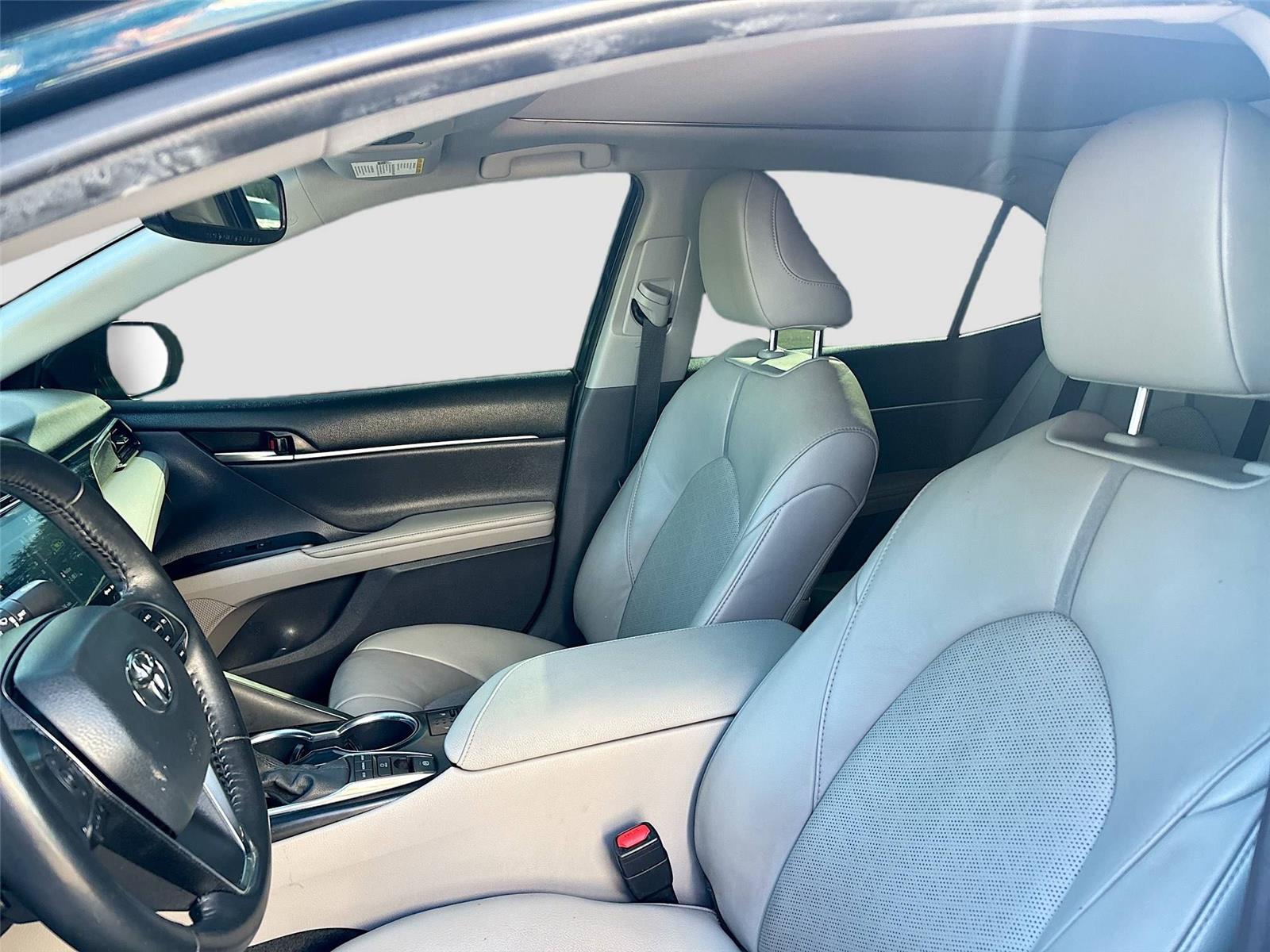 2020 Toyota Camry XSE