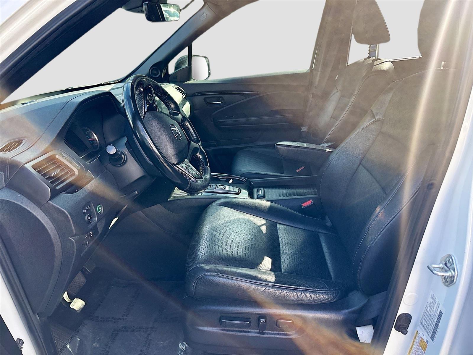 2021 Honda Passport Elite photo 3