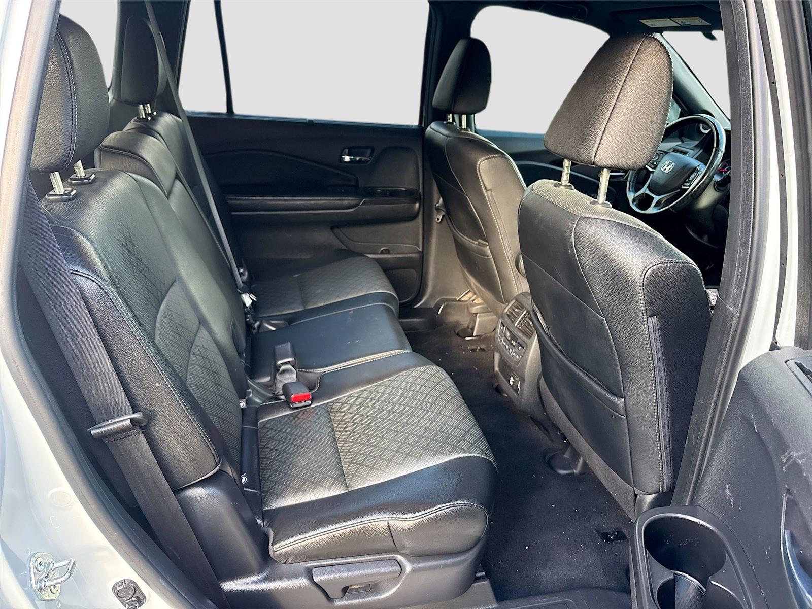 2021 Honda Passport Elite