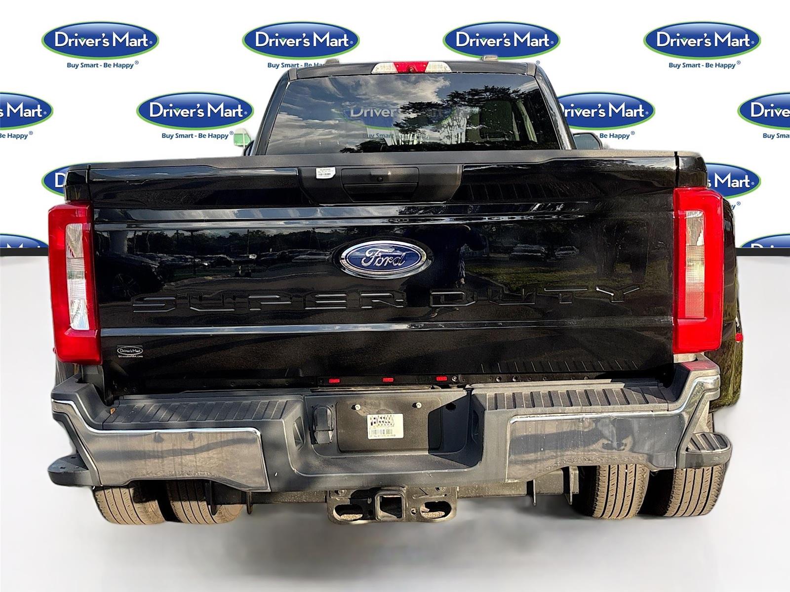 2023 Ford Super Duty F-350 DRW XL