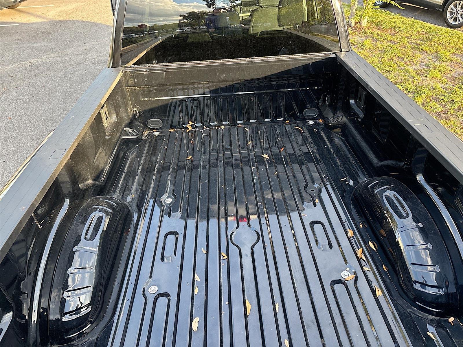 2023 Ford Super Duty F-350 DRW XL