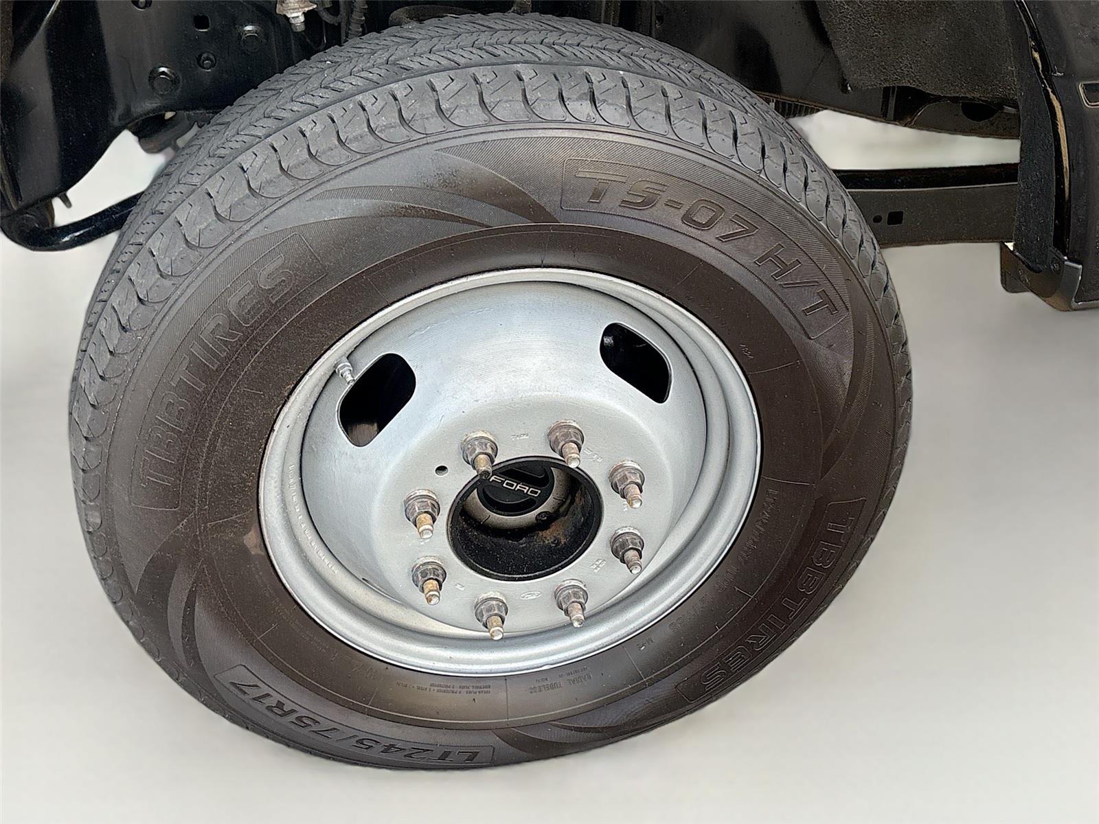 2023 Ford Super Duty F-350 DRW XL