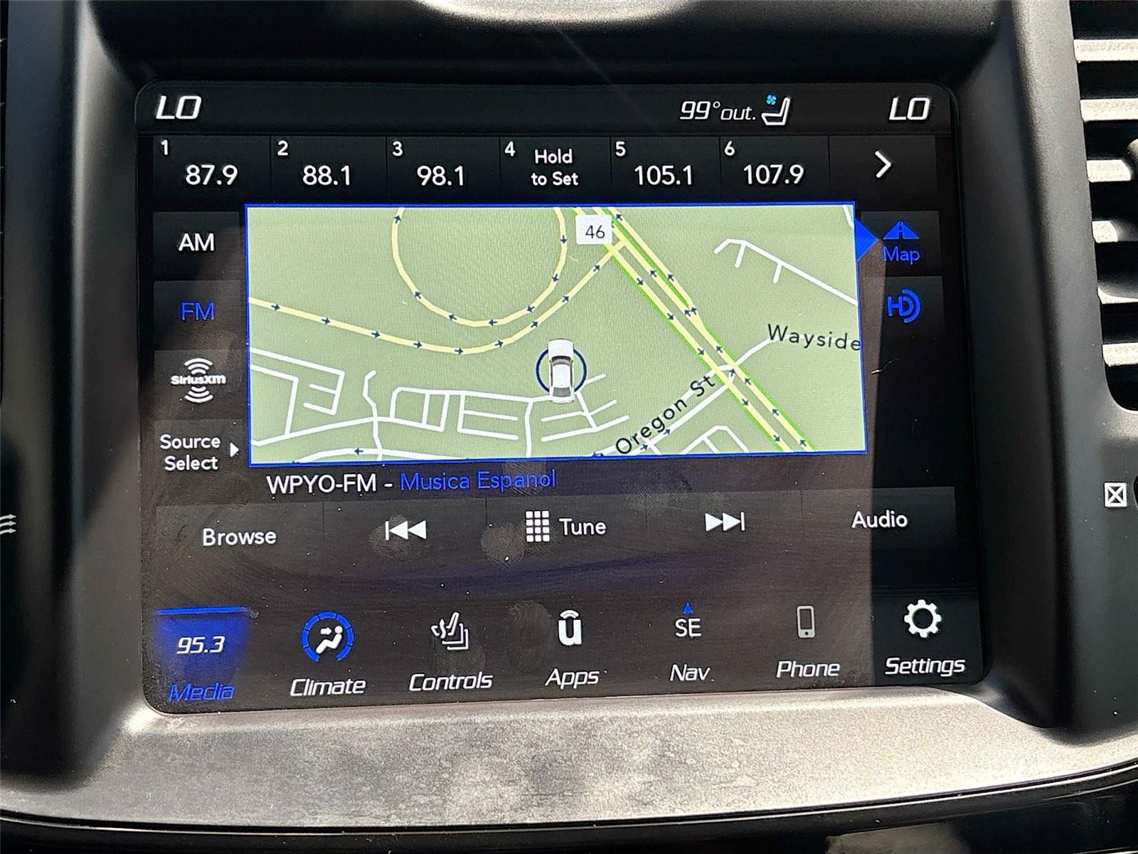 2023 Chrysler 300 300C