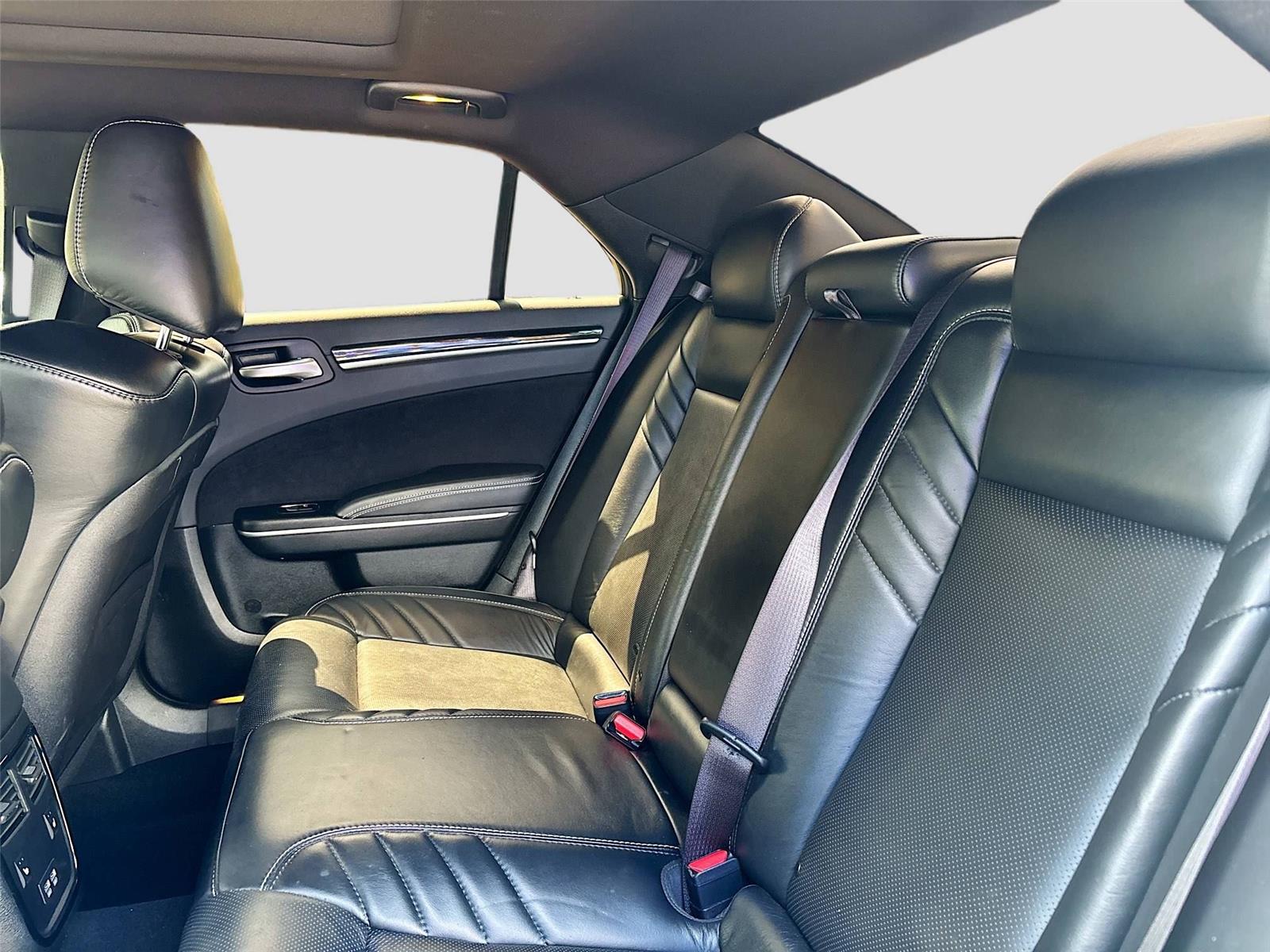2023 Chrysler 300 300C