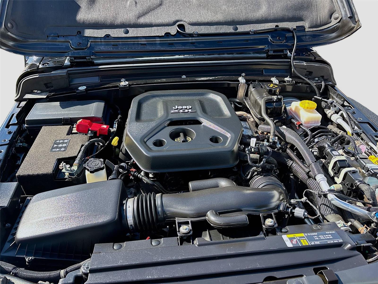 2020 Jeep Wrangler Unlimited Sahara Altitude