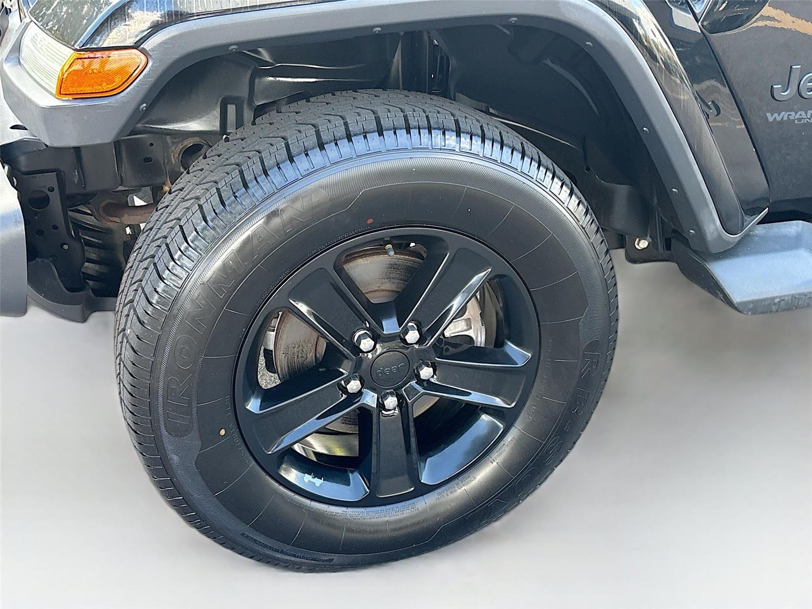 2020 Jeep Wrangler Unlimited Sahara Altitude