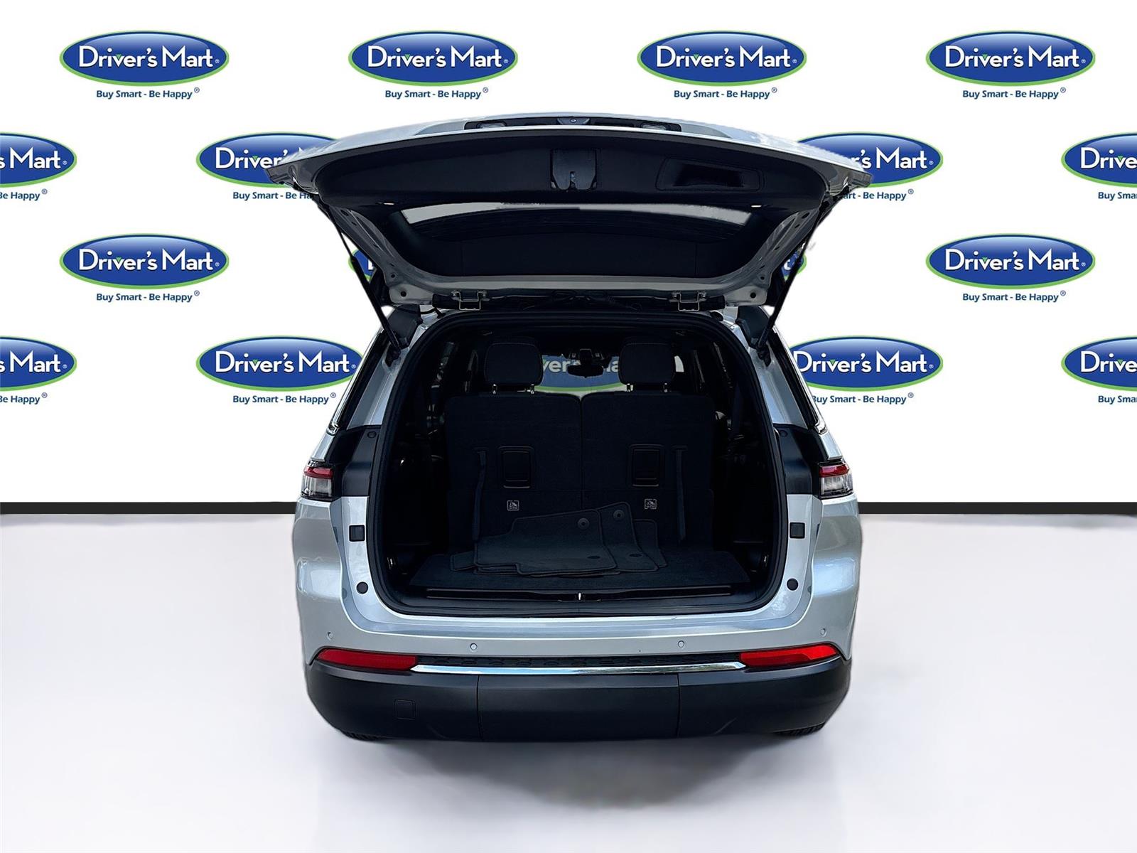 2024 Jeep Grand Cherokee L Laredo