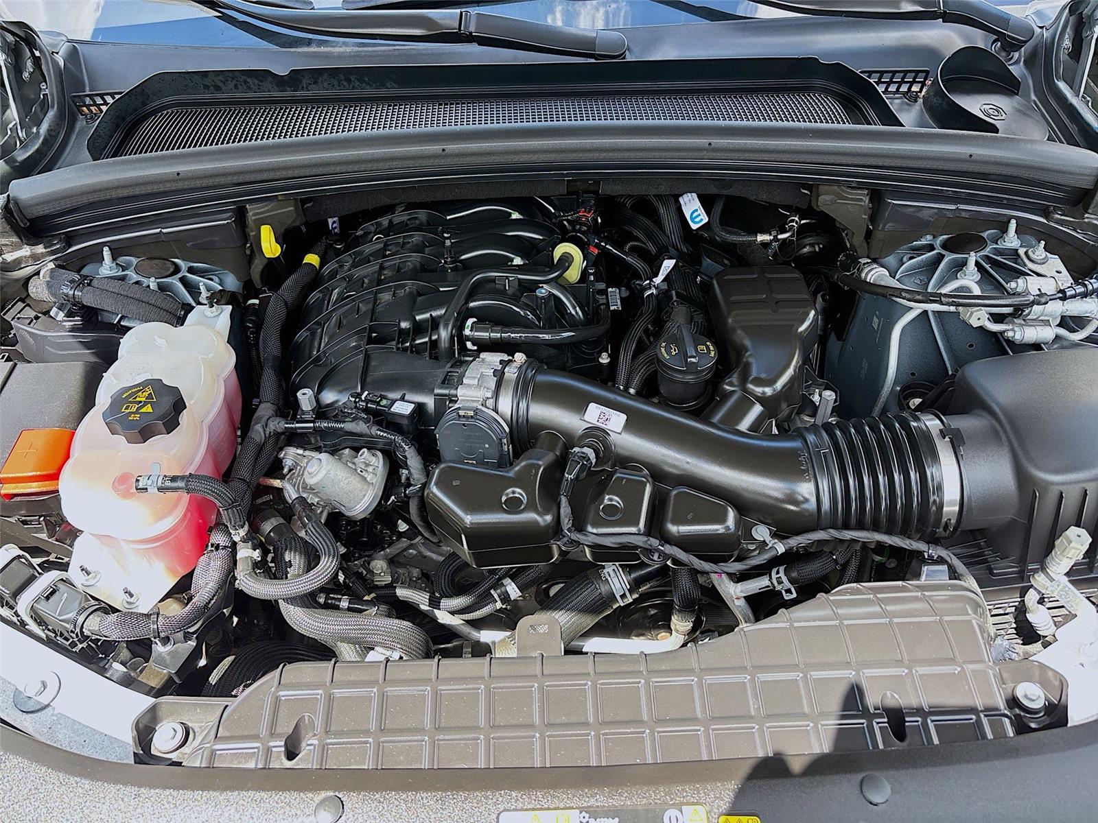 2024 Jeep Grand Cherokee L Laredo