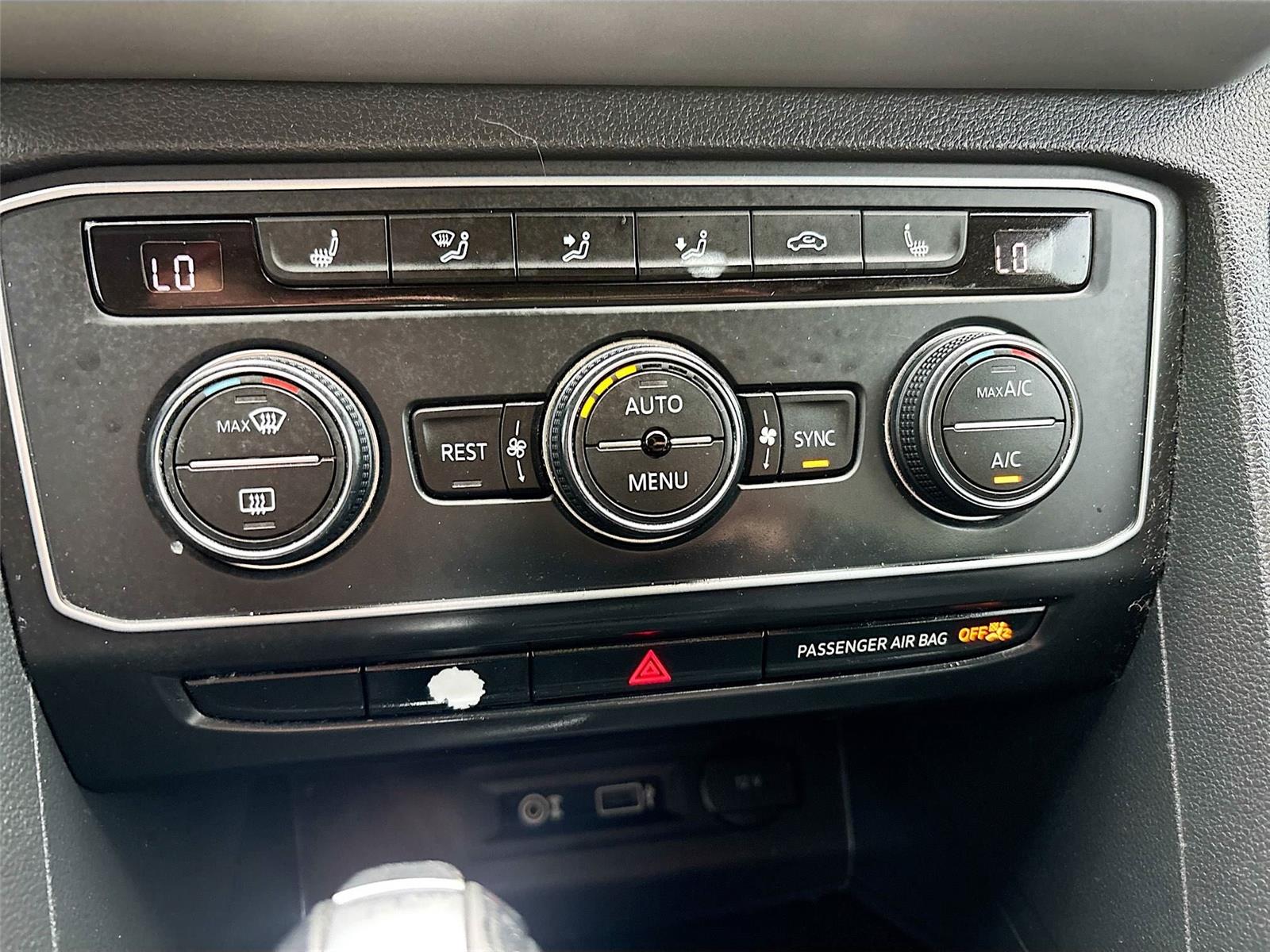 2018 Volkswagen Atlas 3.6L V6 SE w/Technology