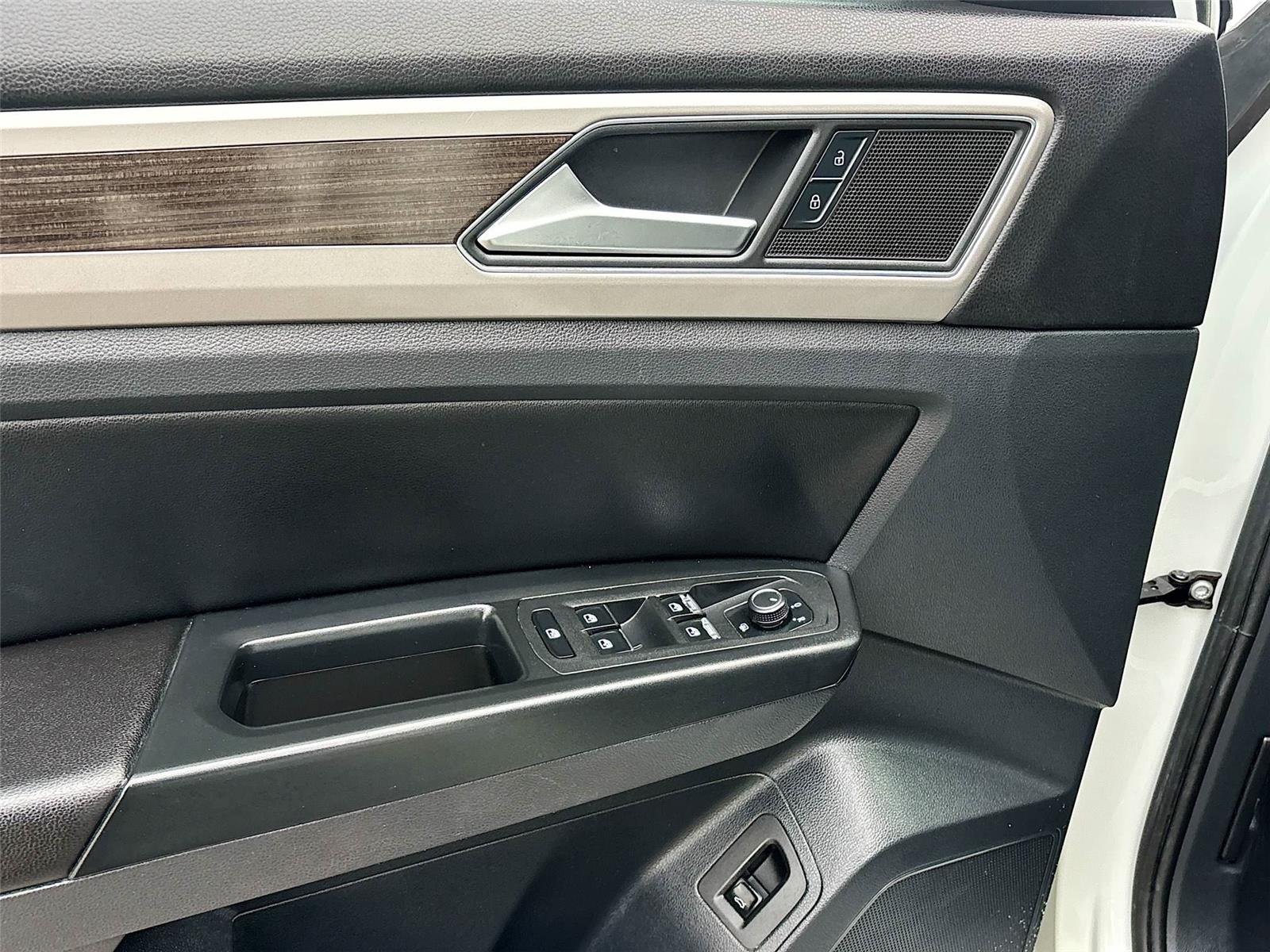 2018 Volkswagen Atlas 3.6L V6 SE w/Technology