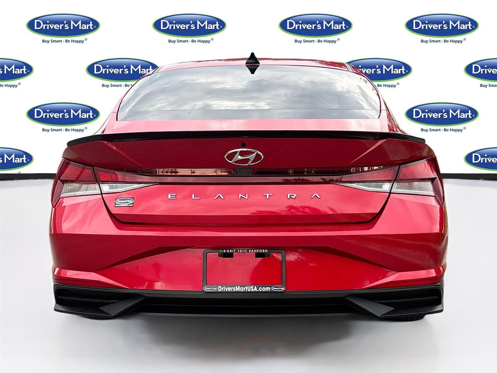 2021 Hyundai Elantra SE