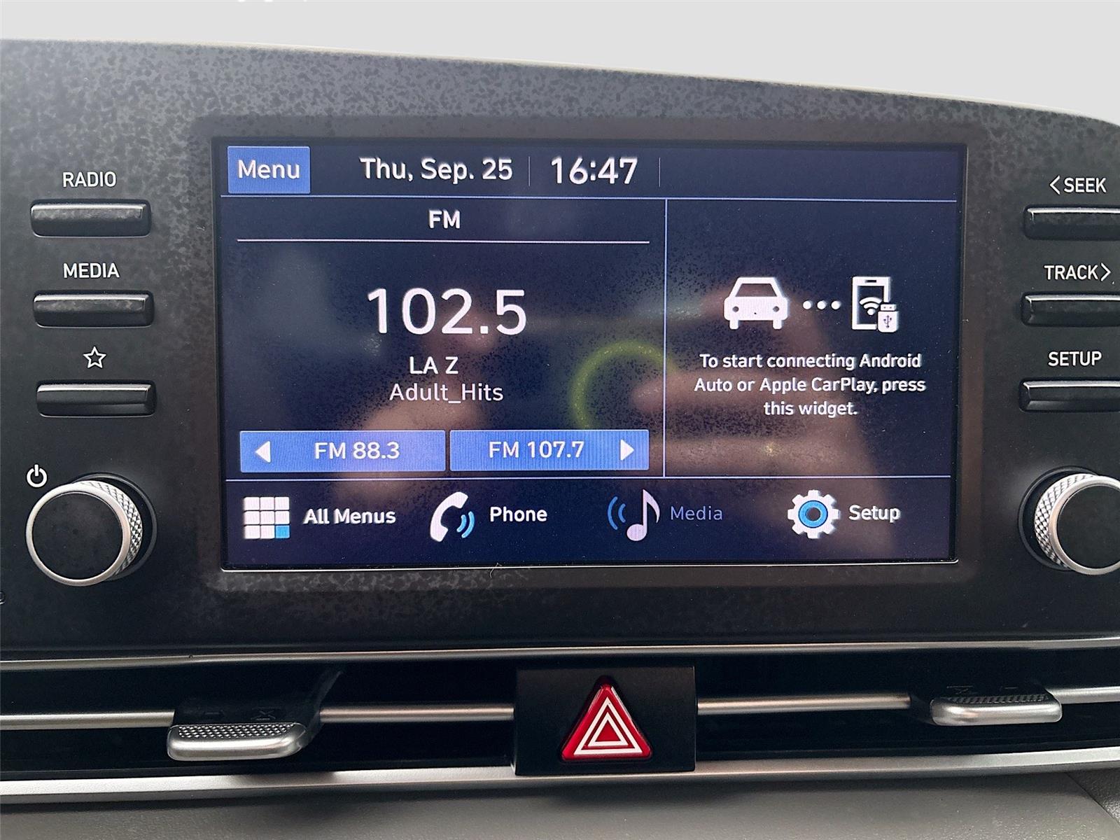 2021 Hyundai Elantra SE