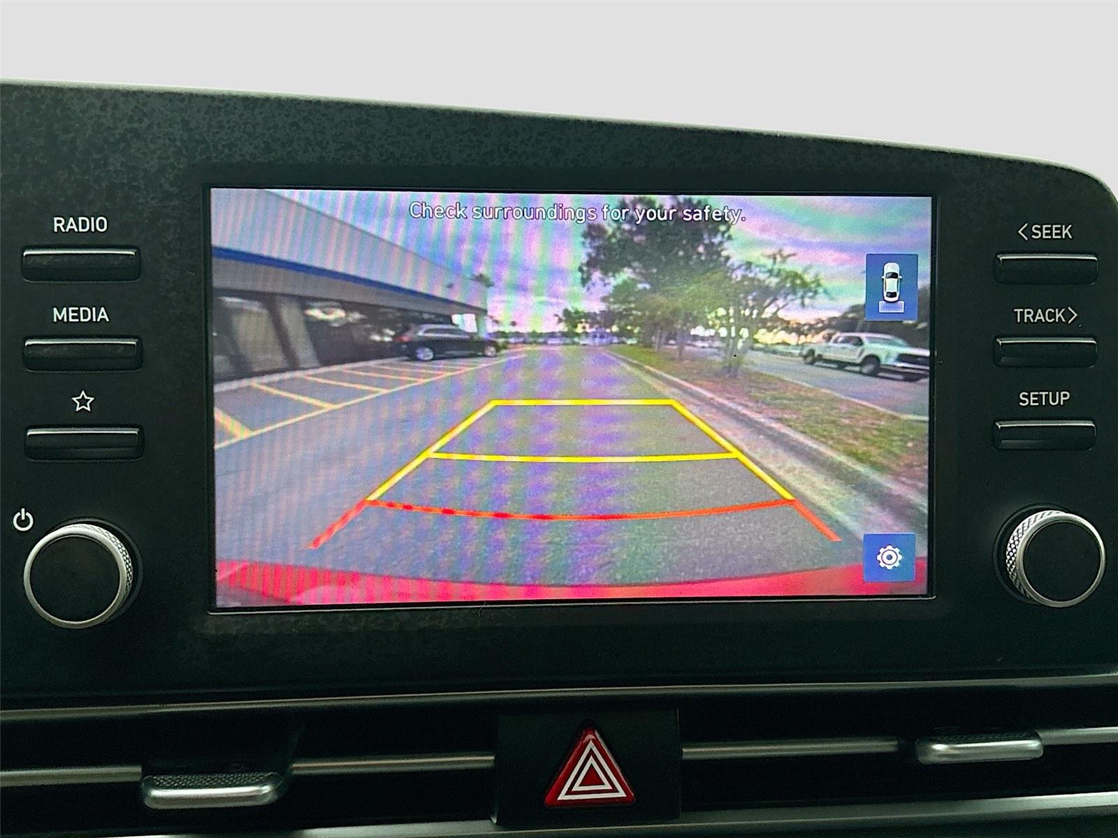 2021 Hyundai Elantra SE