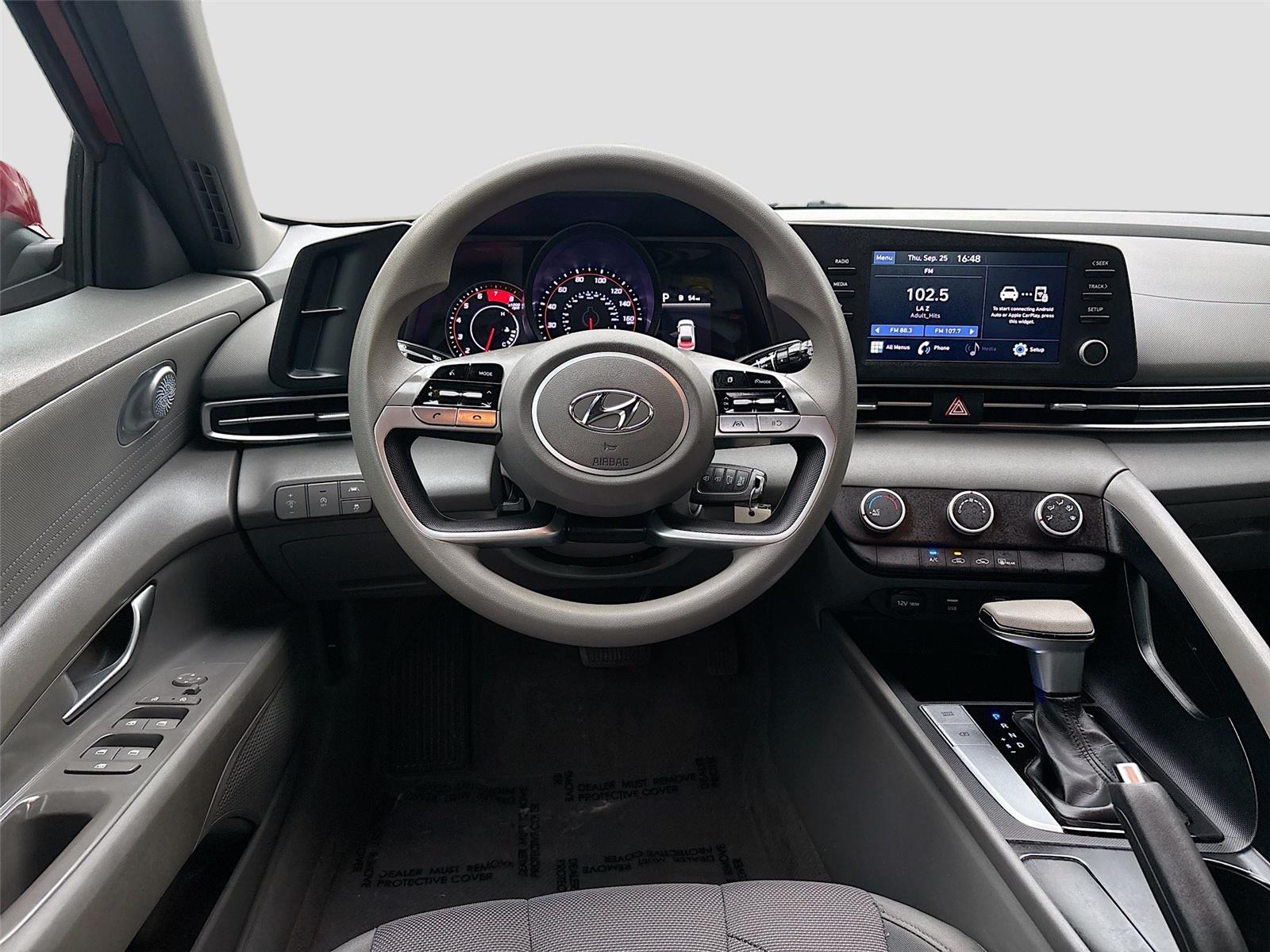 2021 Hyundai Elantra SE