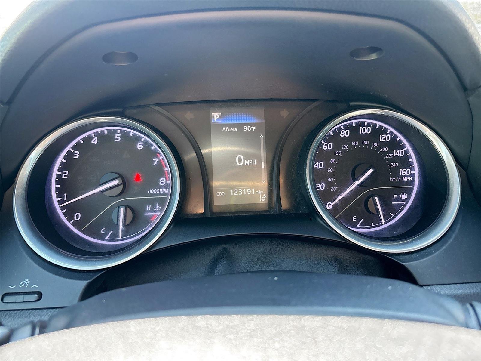 2018 Toyota Camry SE