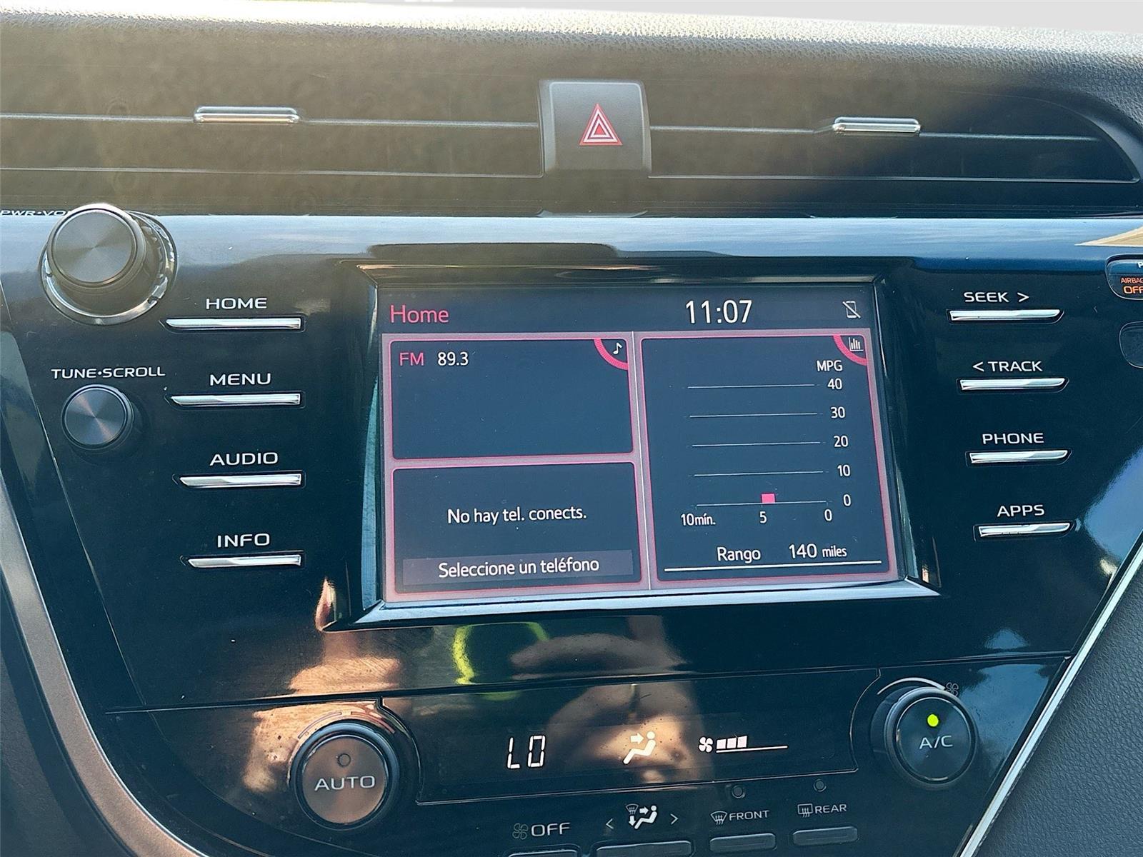 2018 Toyota Camry SE