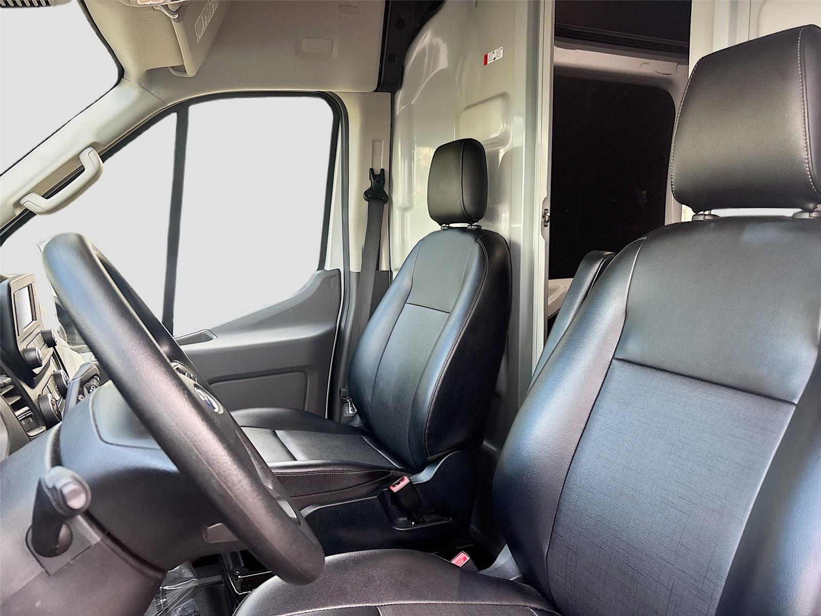 2023 Ford Transit Cargo Van
