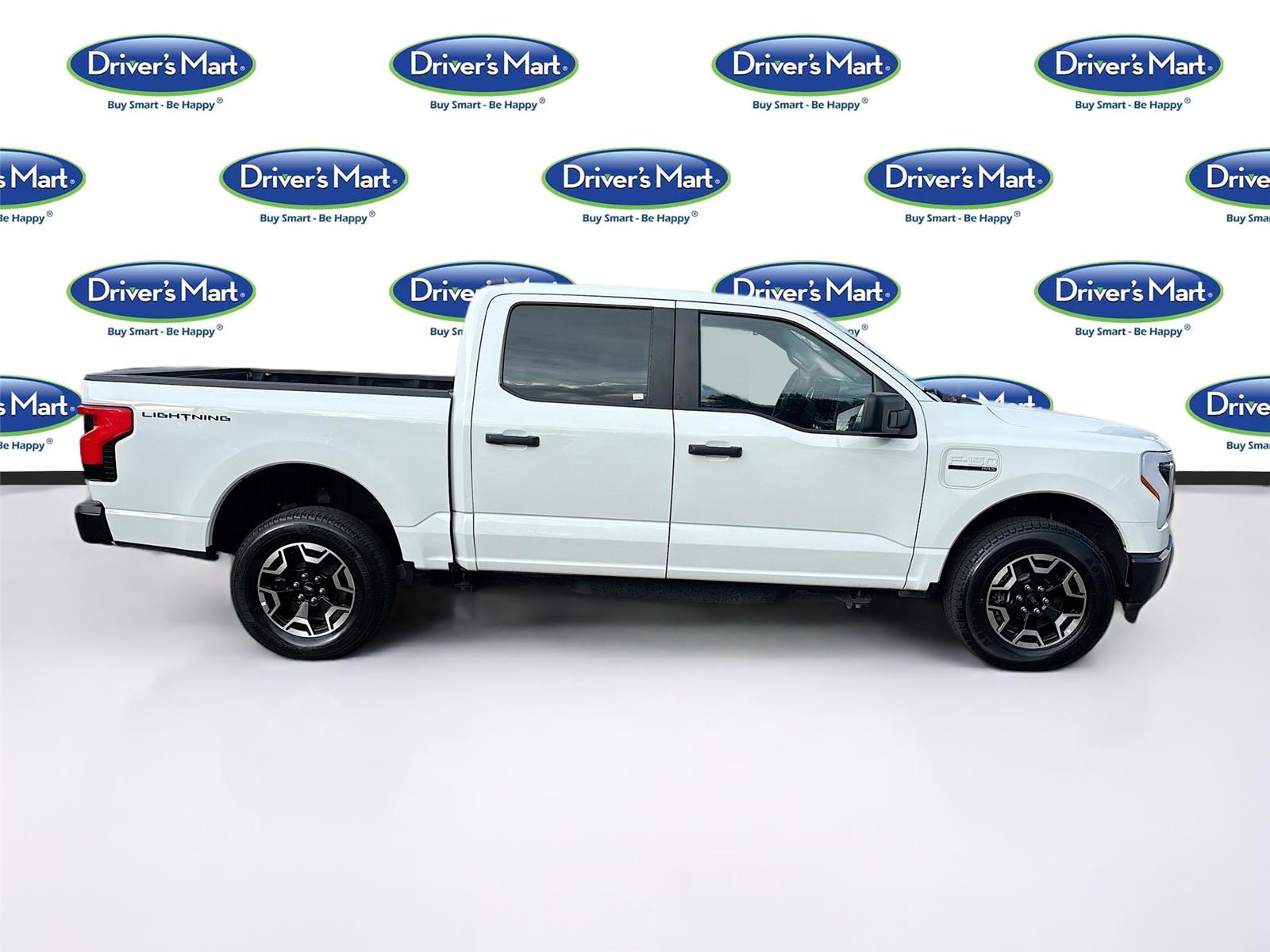 2022 Ford F-150 Lightning photo 4