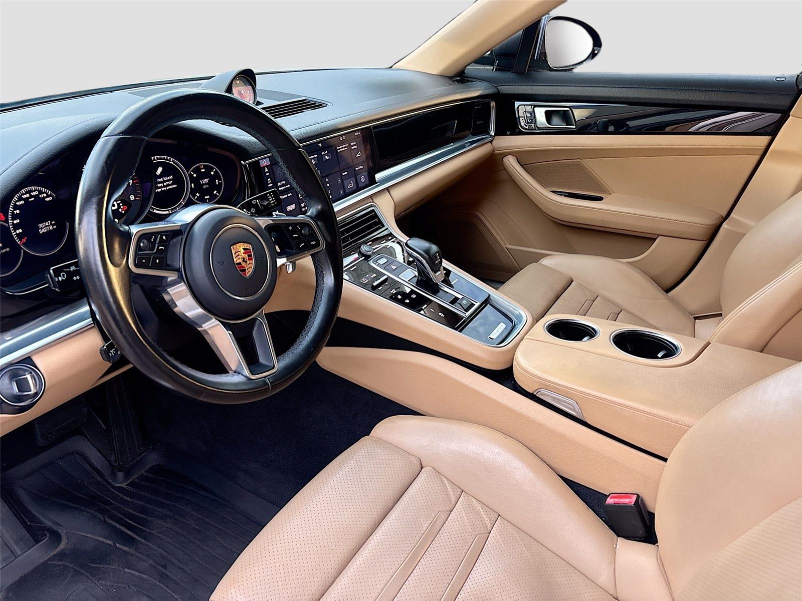 2018 Porsche Panamera