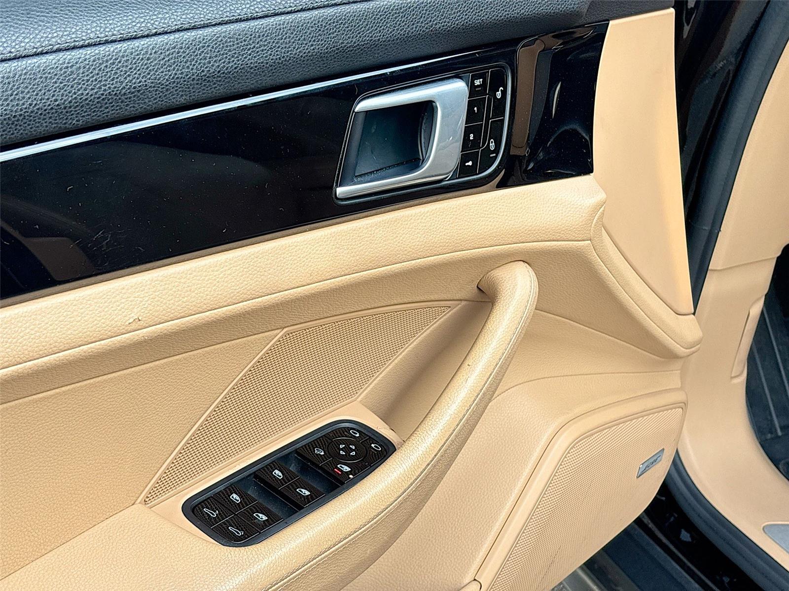 2018 Porsche Panamera