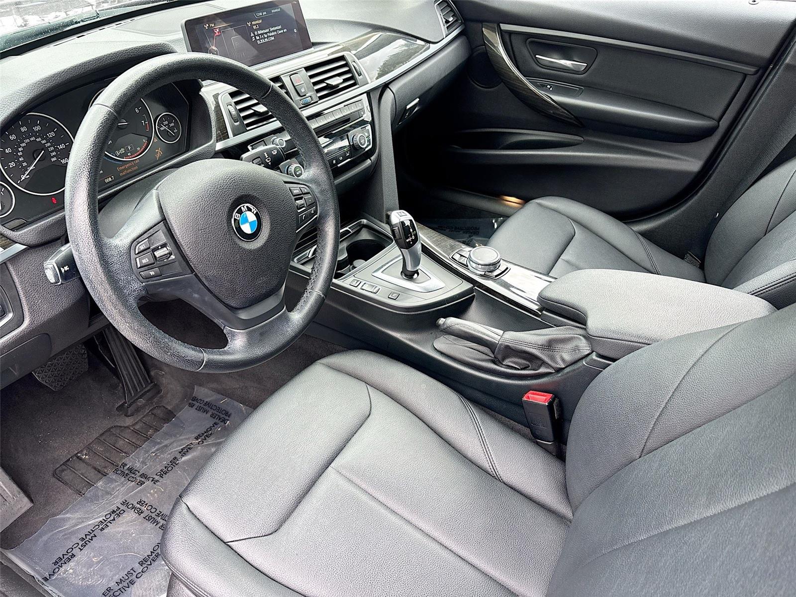 2016 Bmw 320i xDrive SA photo 8