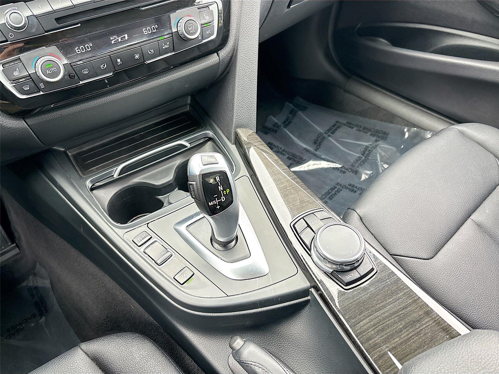 2016 BMW 3 Series 320i xDrive