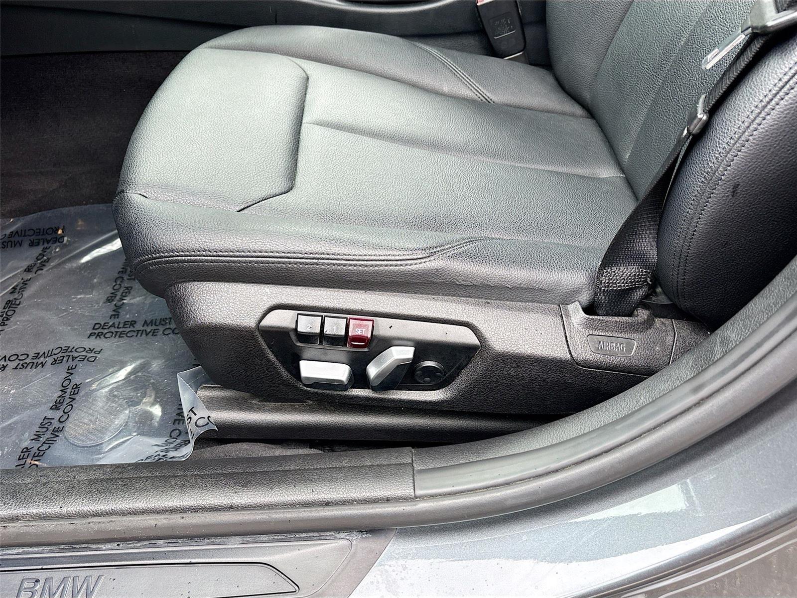 2016 Bmw 320i xDrive SA photo 15