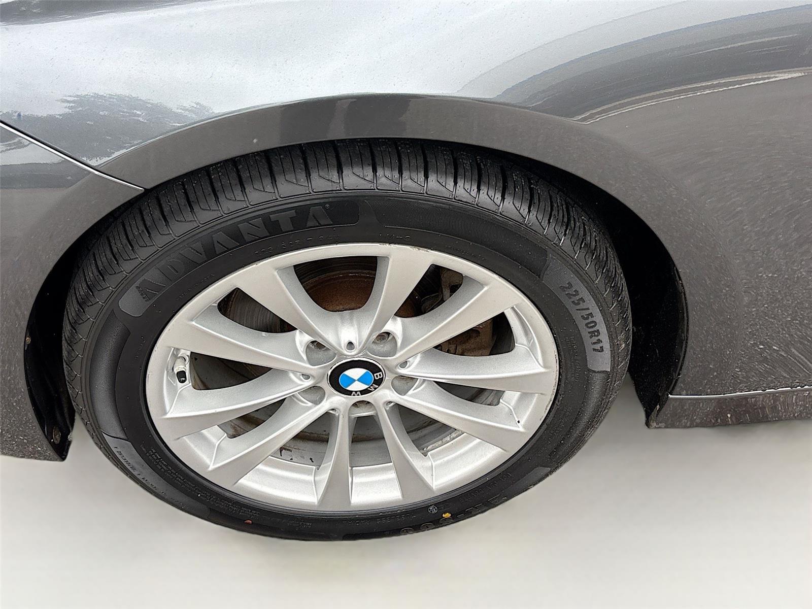 2016 Bmw 320i xDrive SA photo 24