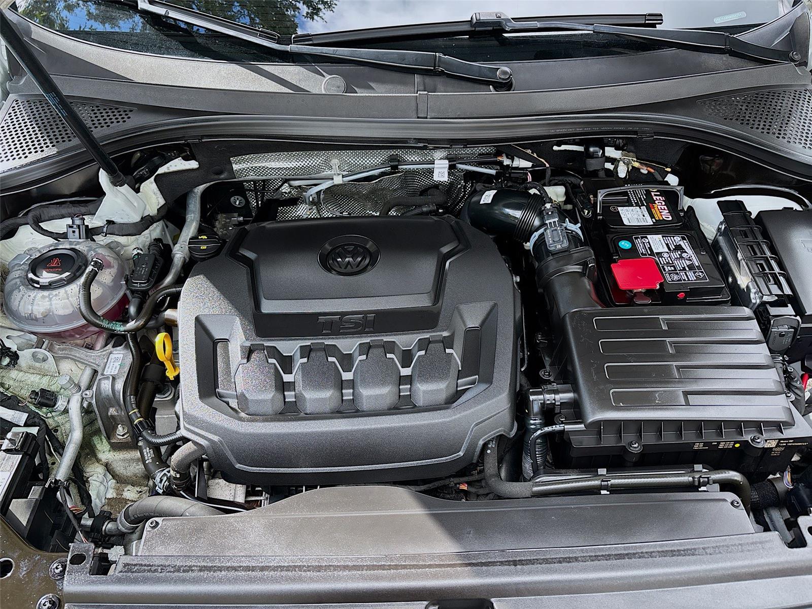 2022 Volkswagen Tiguan SEL R-Line