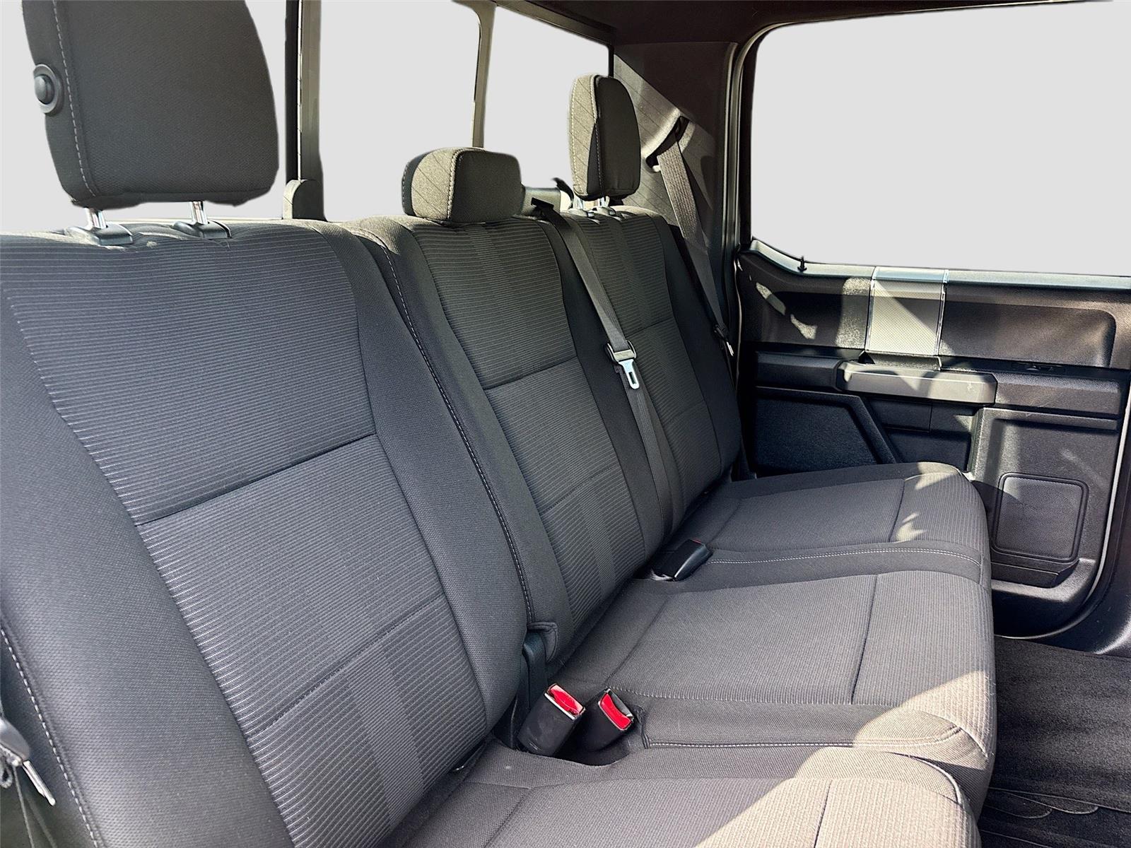 2017 Ford F-150 XLT photo 20