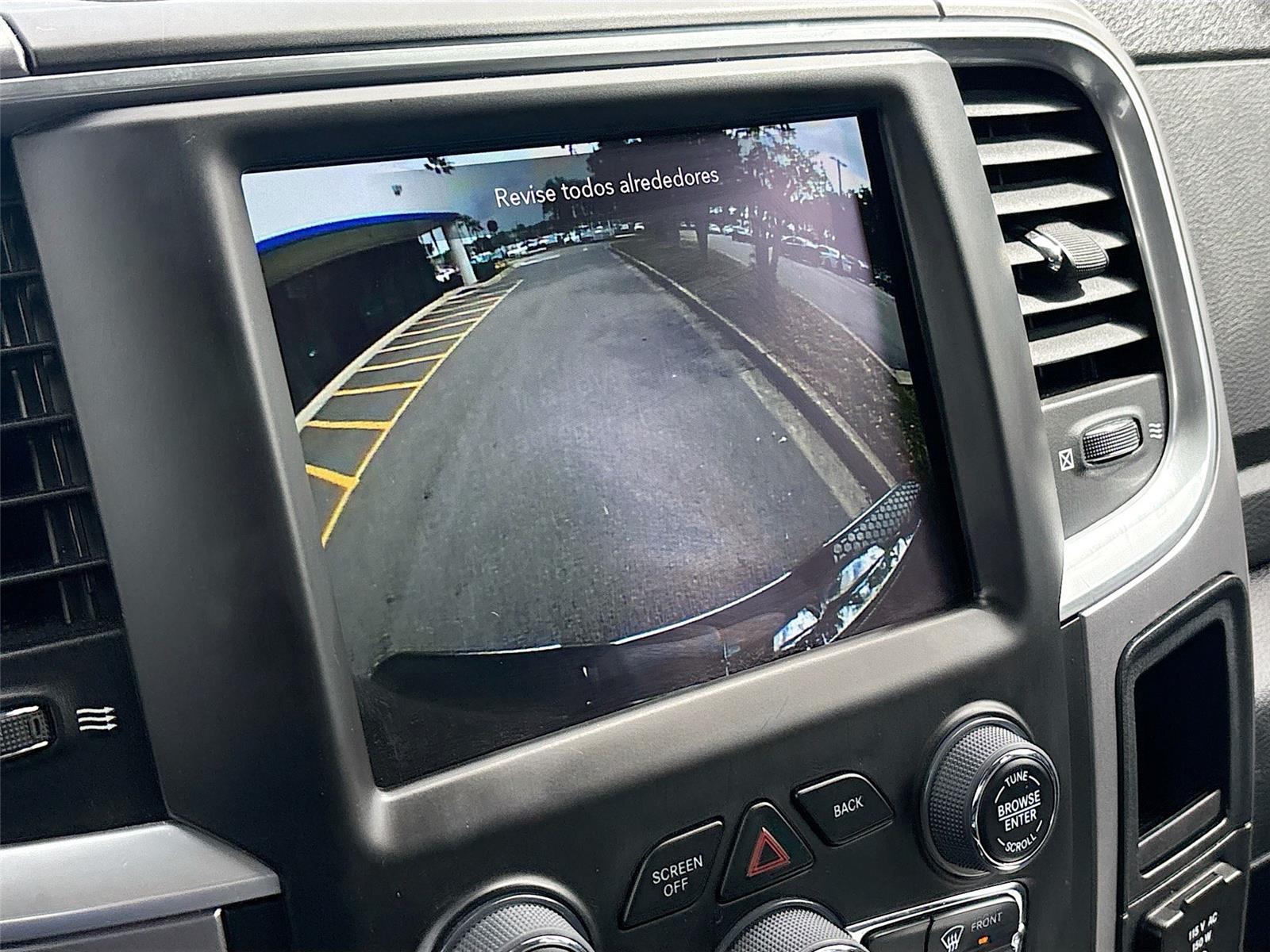 2023 Ram 1500 Classic SLT