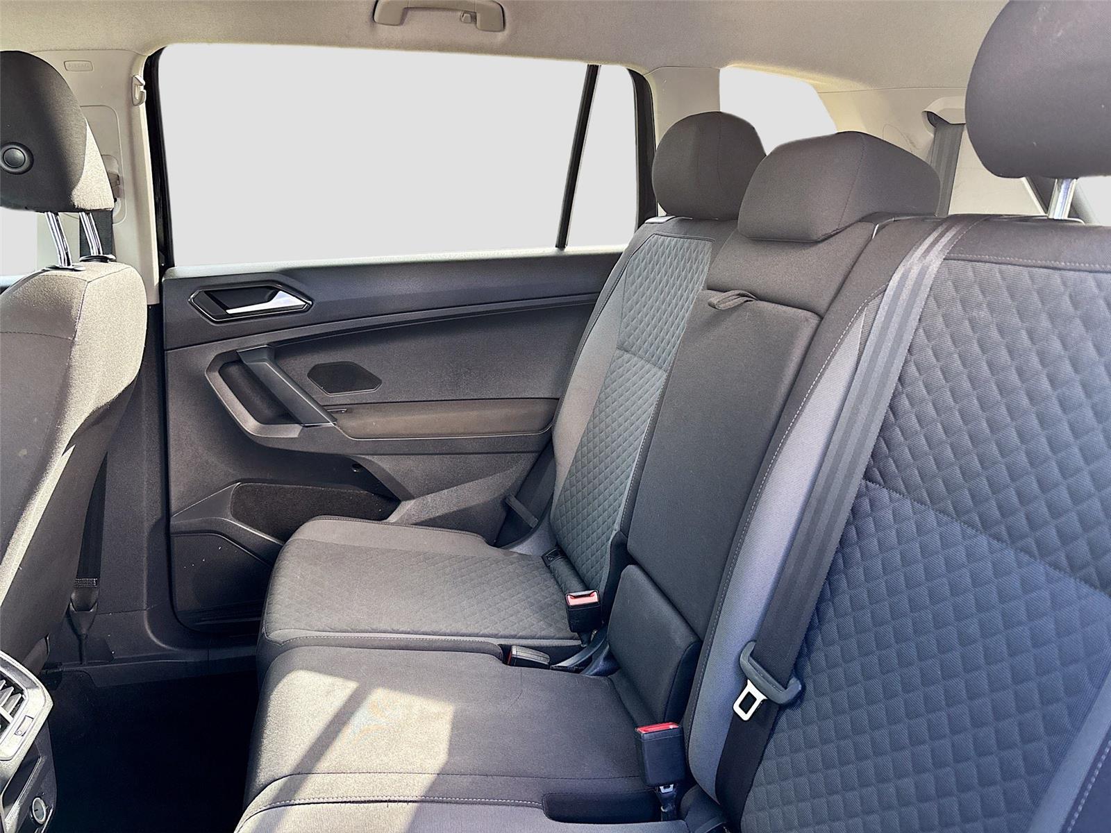 2018 Volkswagen Tiguan S