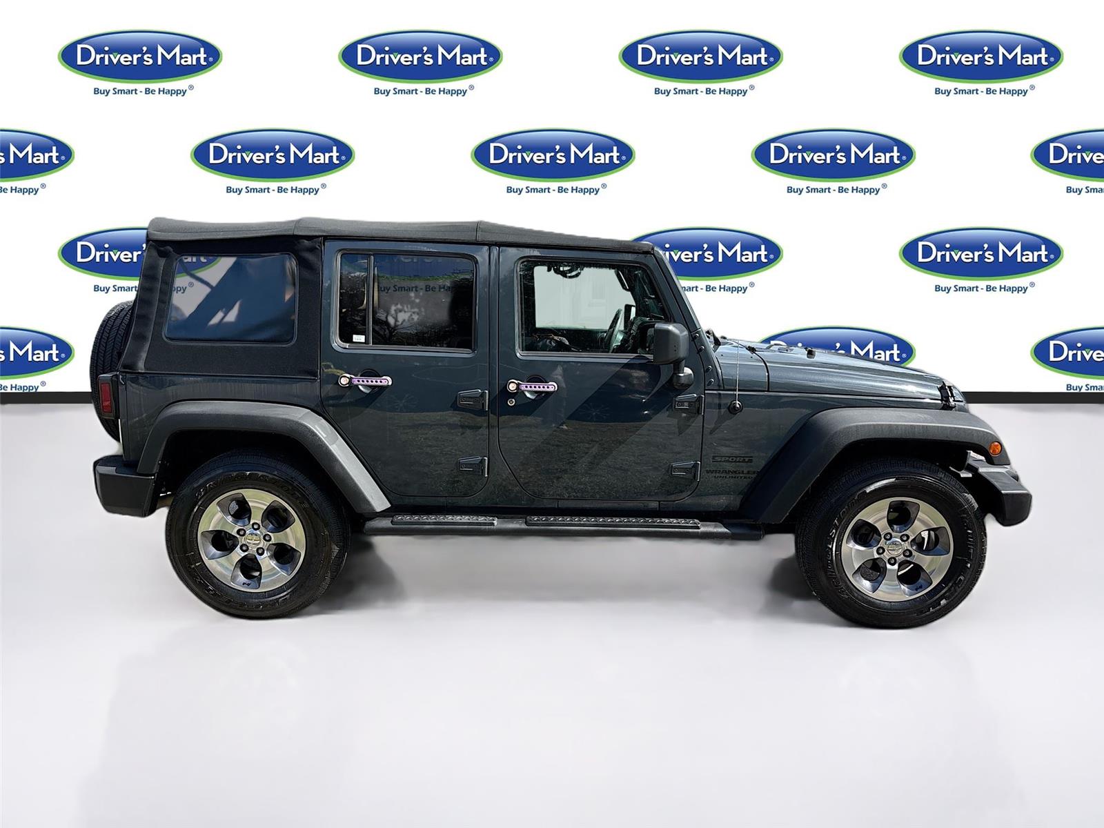 2016 Jeep Wrangler Unlimited Sport photo 4
