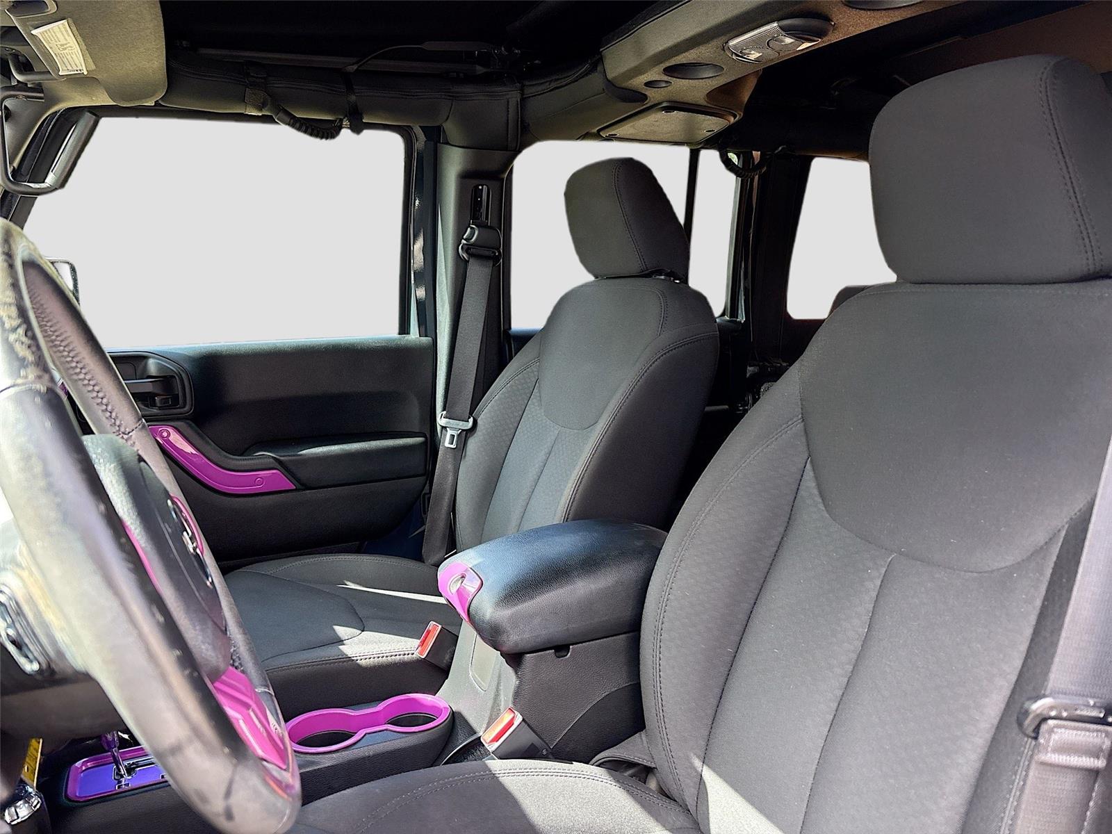 2016 Jeep Wrangler Unlimited Sport photo 13