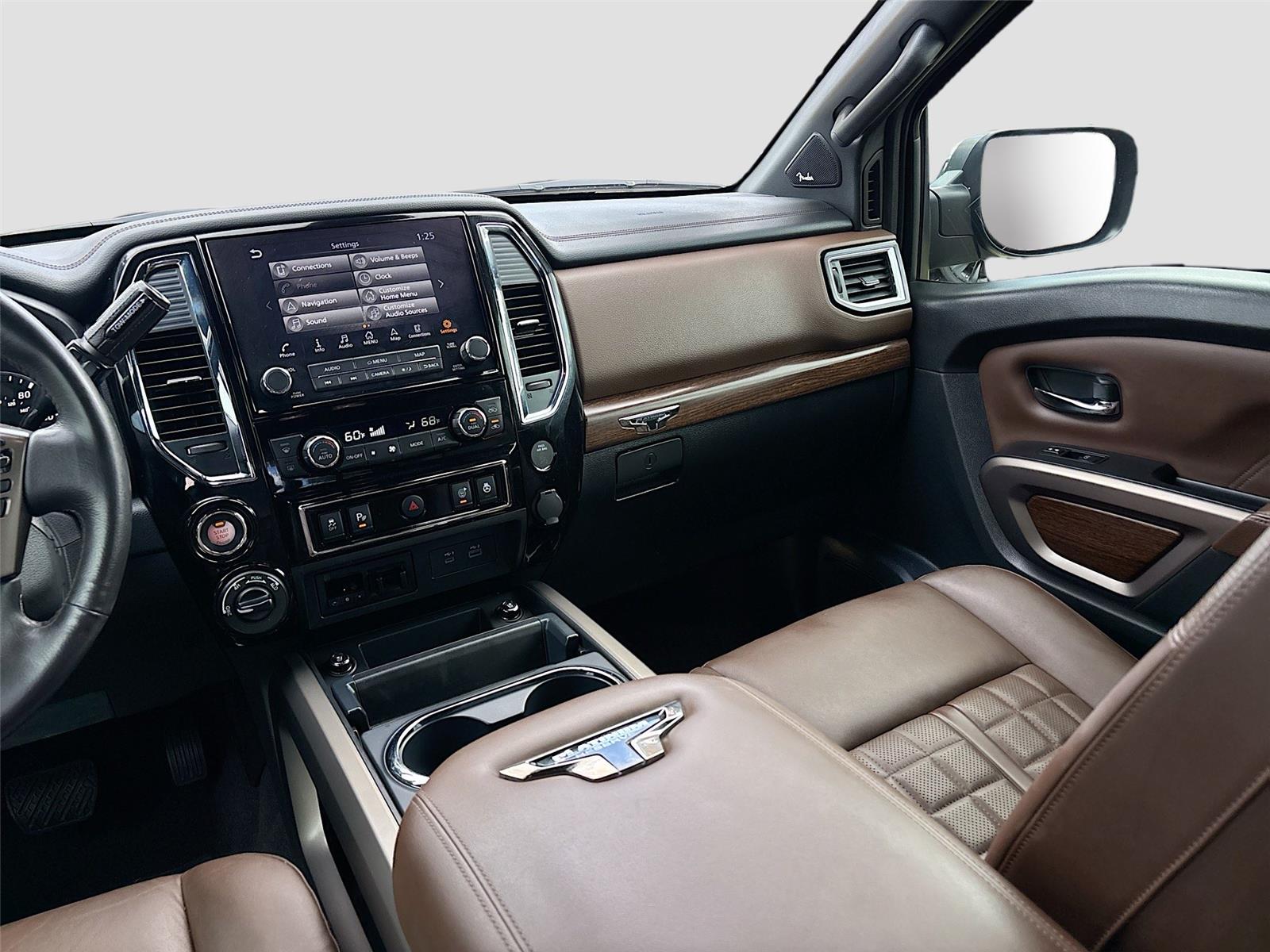 2023 Nissan Titan Platinum Reserve