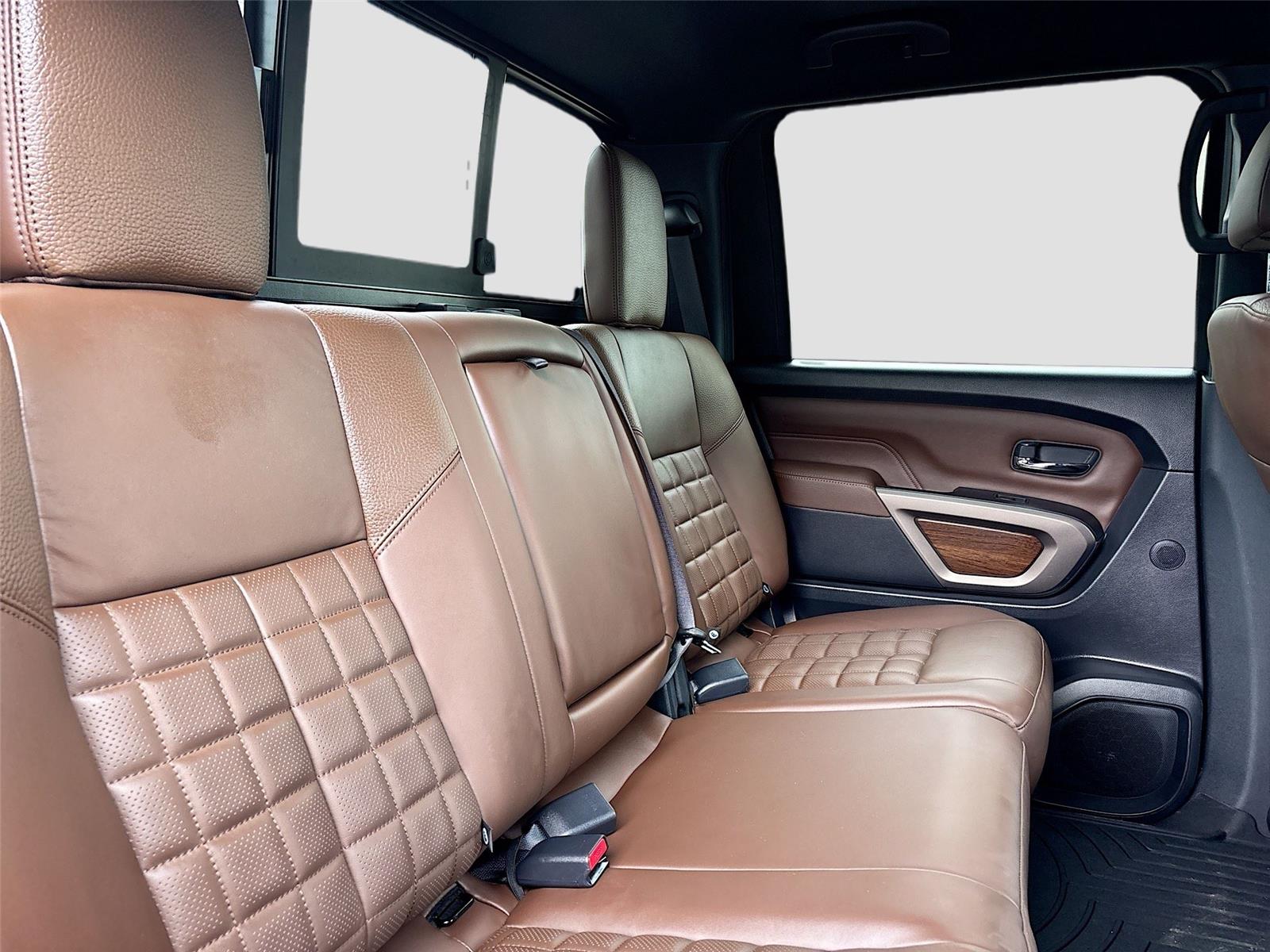 2023 Nissan Titan Platinum Reserve