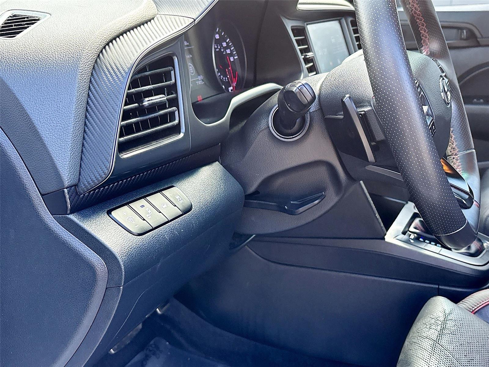 2020 Hyundai Elantra Sport