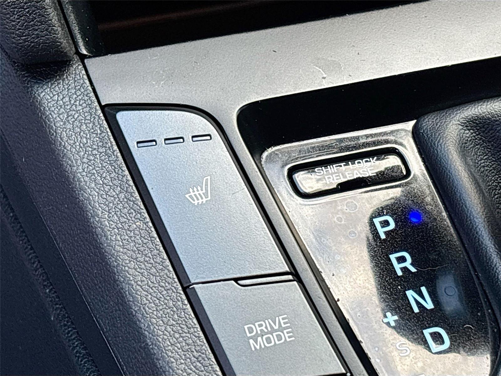 2020 Hyundai Elantra Sport