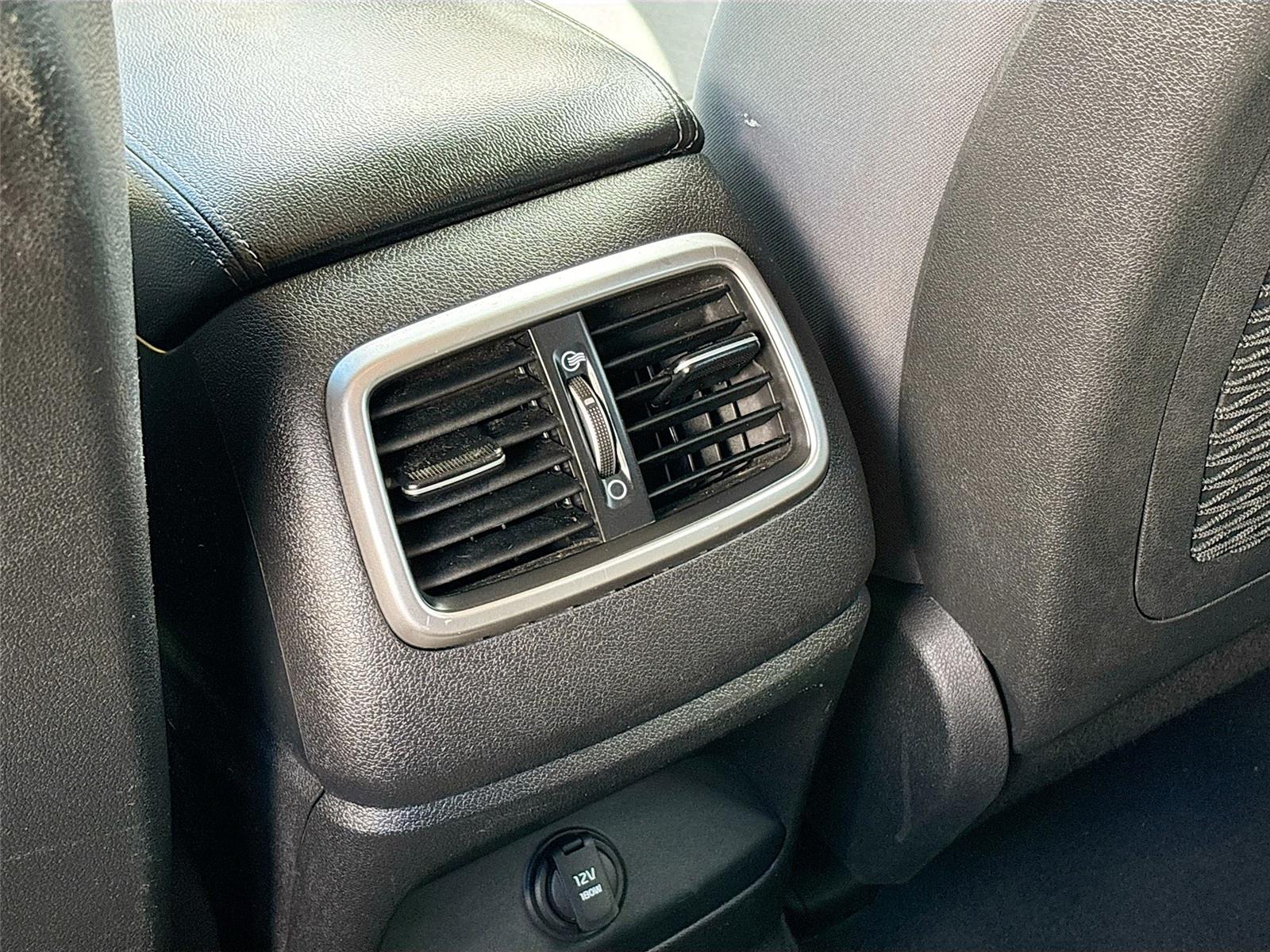 2018 Kia Sorento L