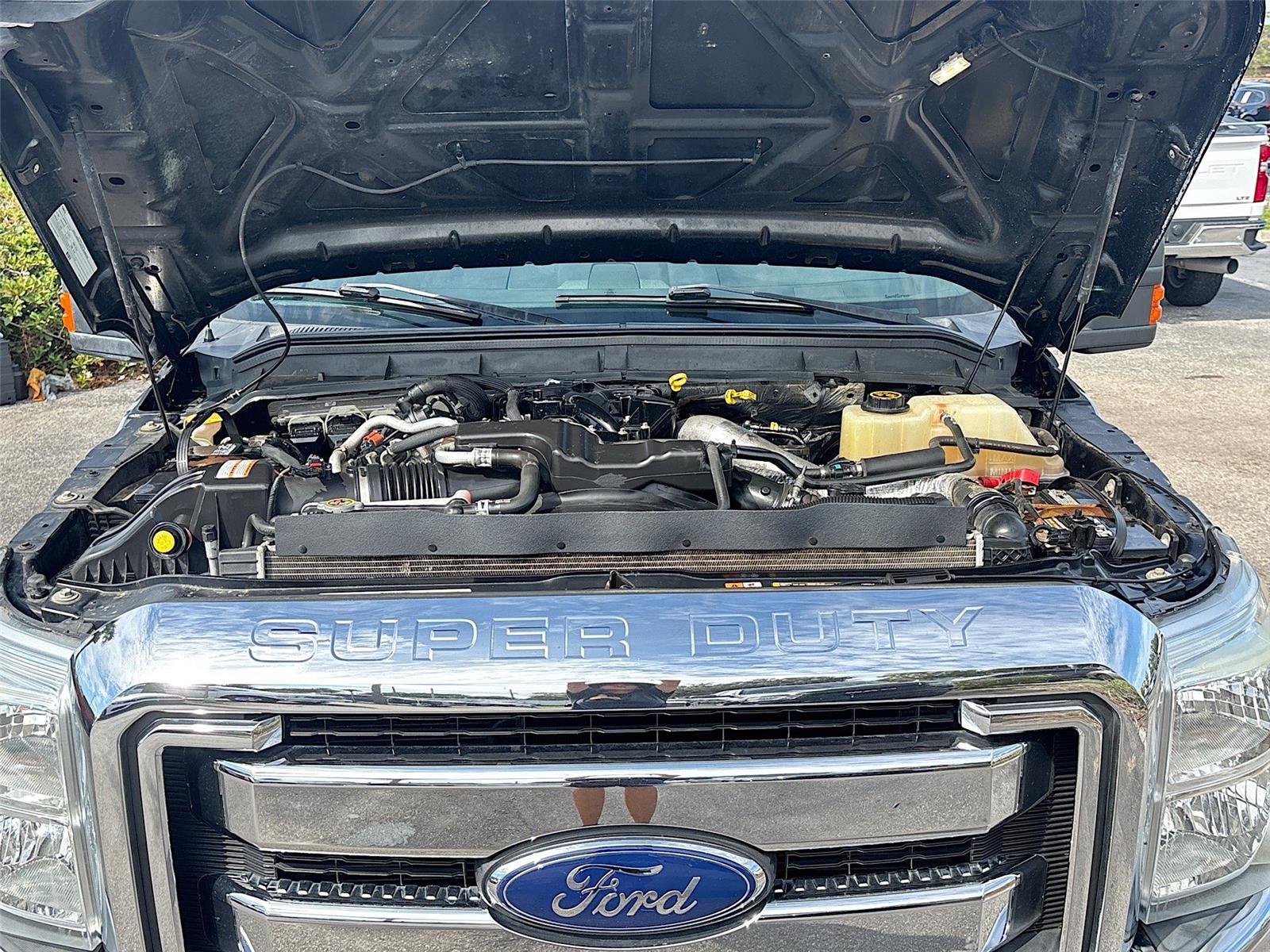 2016 Ford Super Duty F-250 SRW Lariat