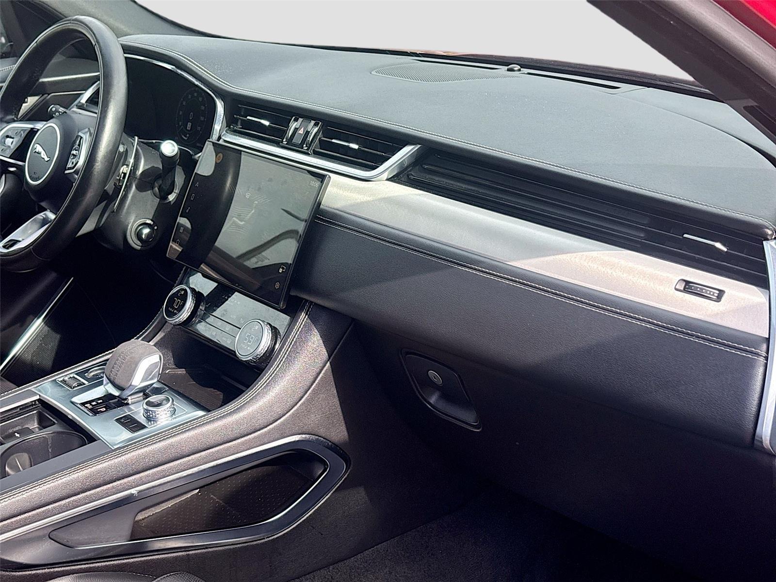 2024 Jaguar F-PACE R-Dynamic S
