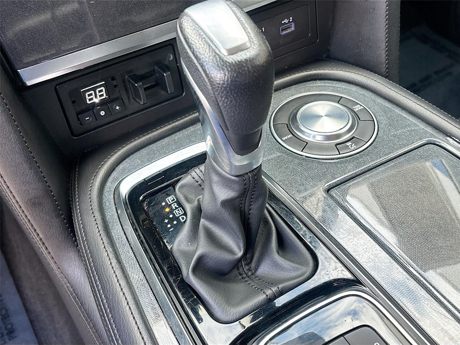 2023 Nissan Armada SV