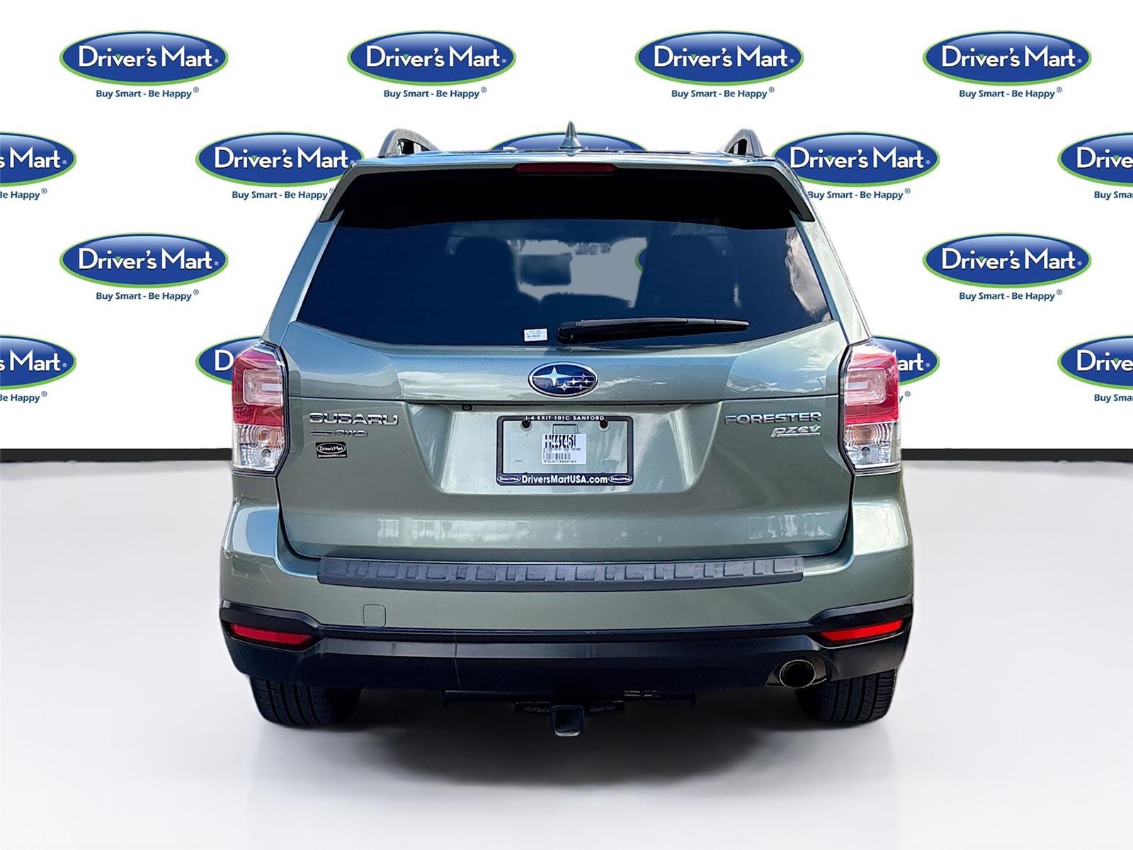 2017 Subaru Forester Touring photo 3