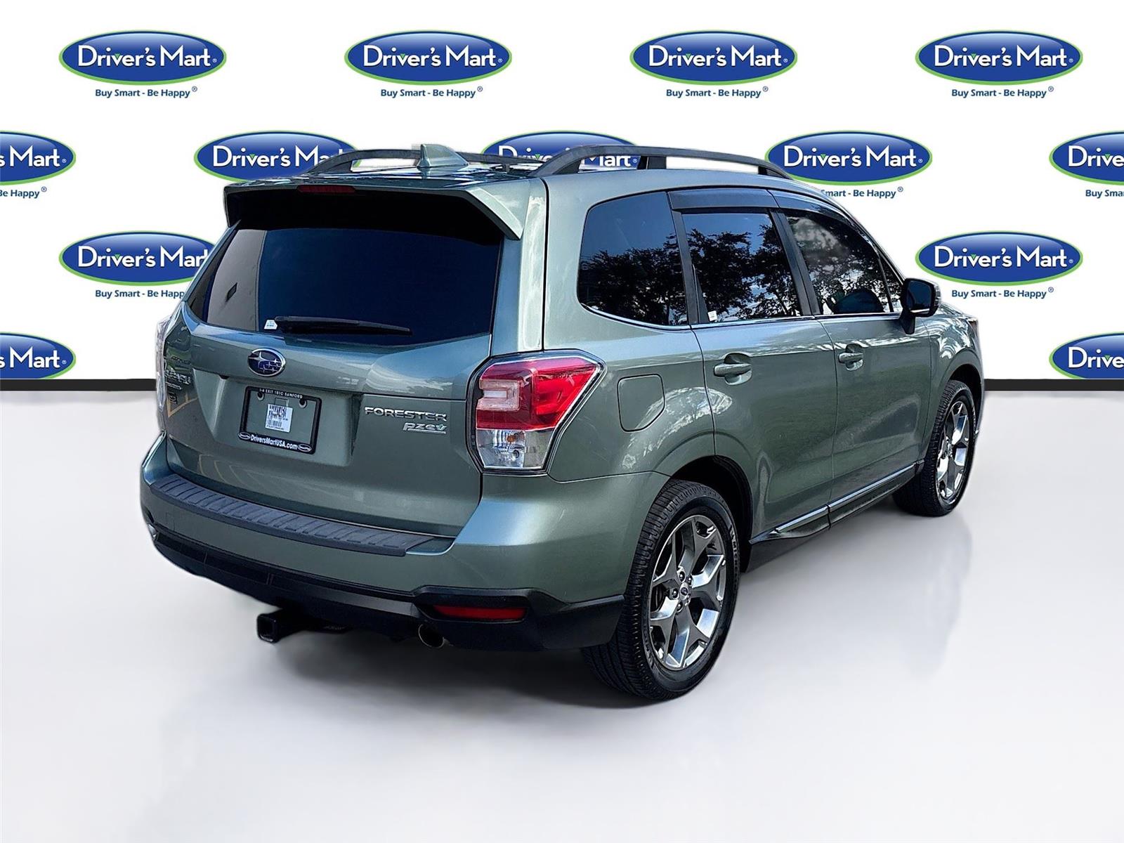 2017 Subaru Forester Touring photo 4