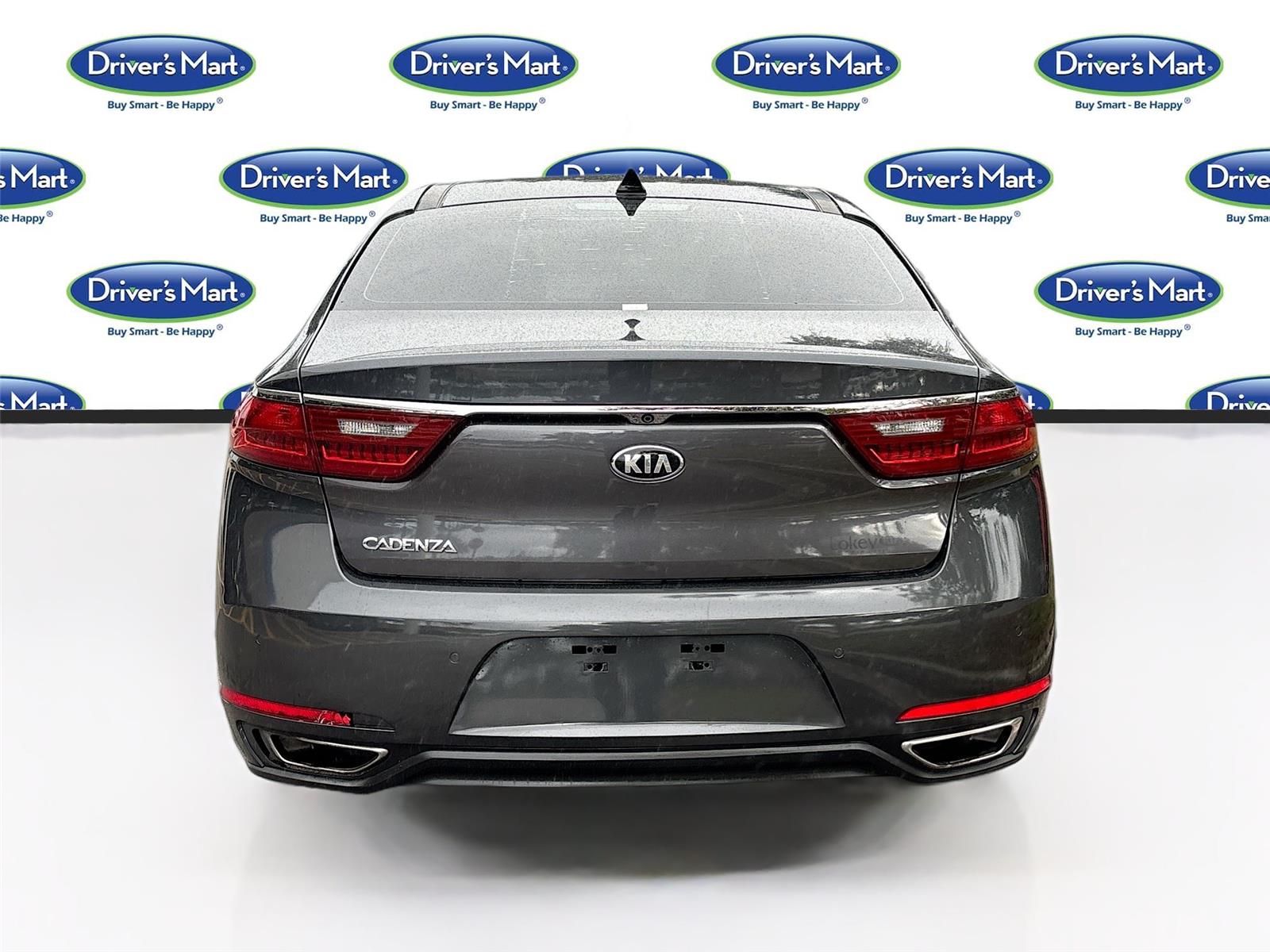2017 Kia Cadenza Premium